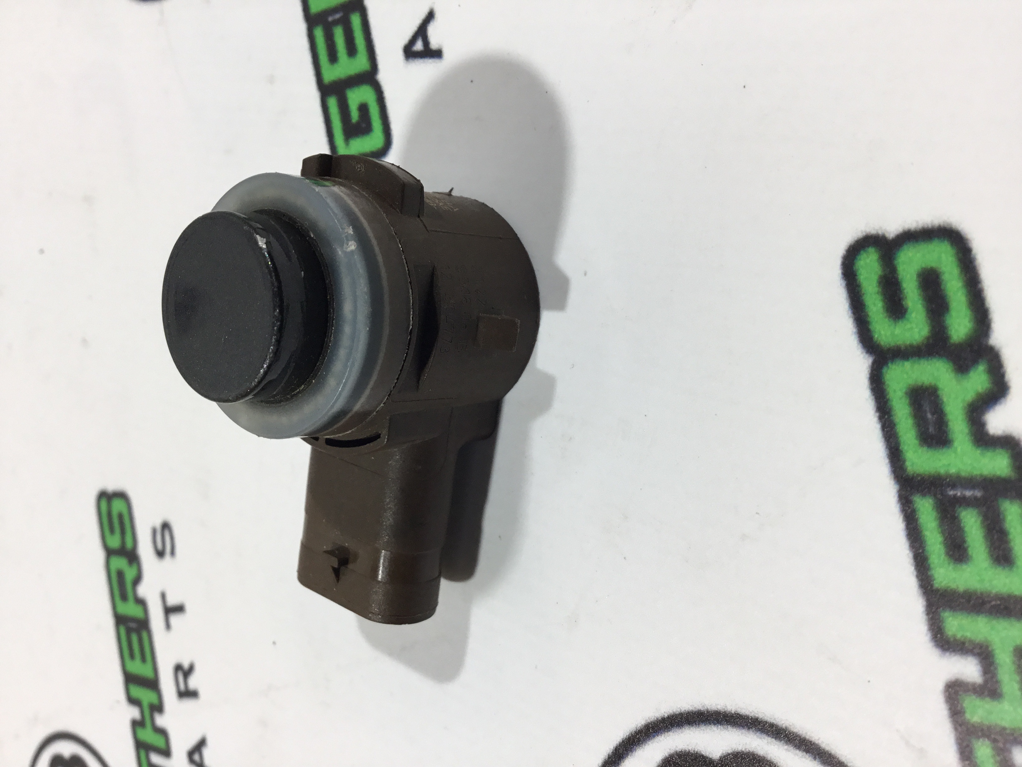 Парктронік, кріплення, корпус