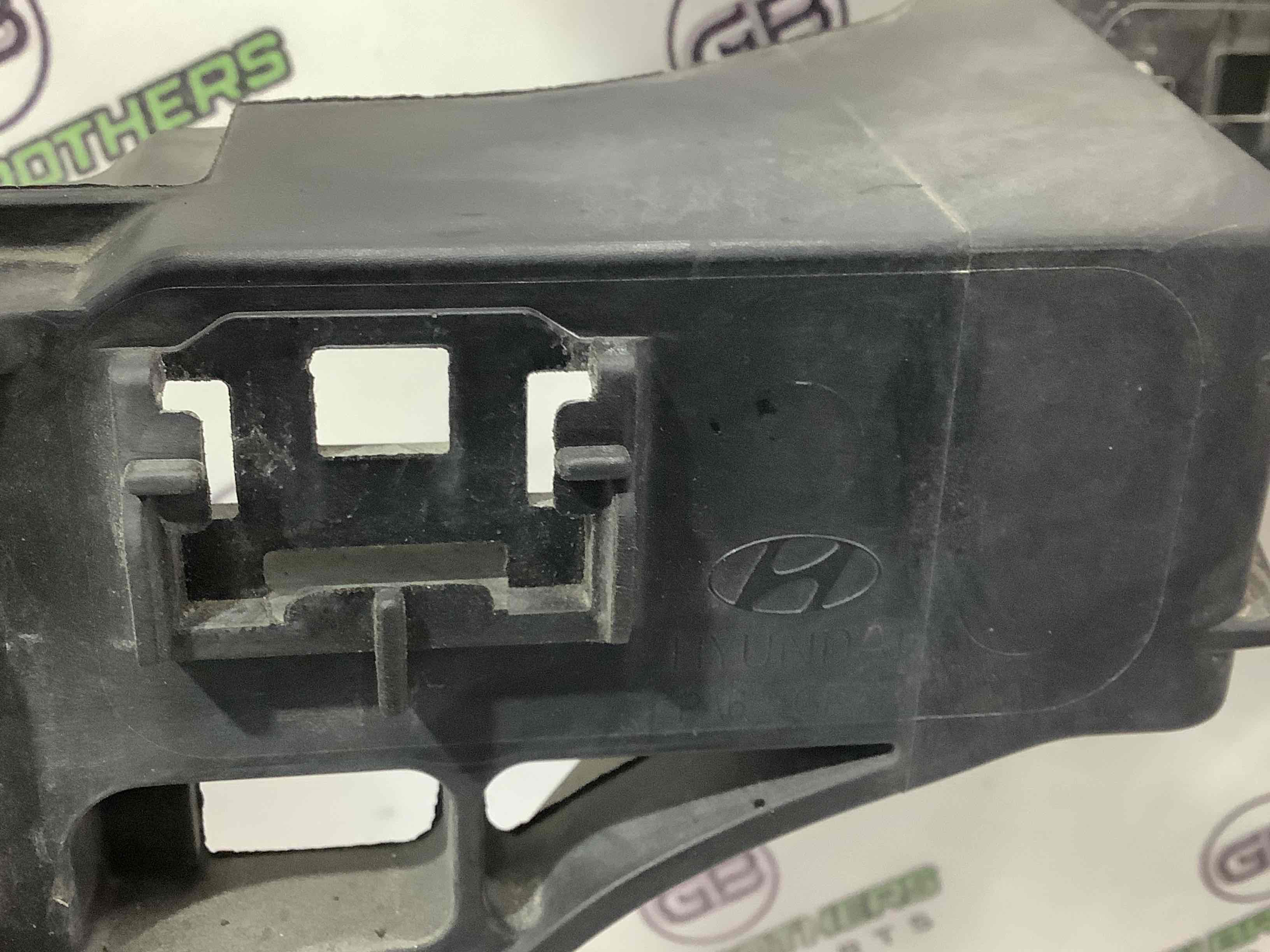 Установча панель телевізор