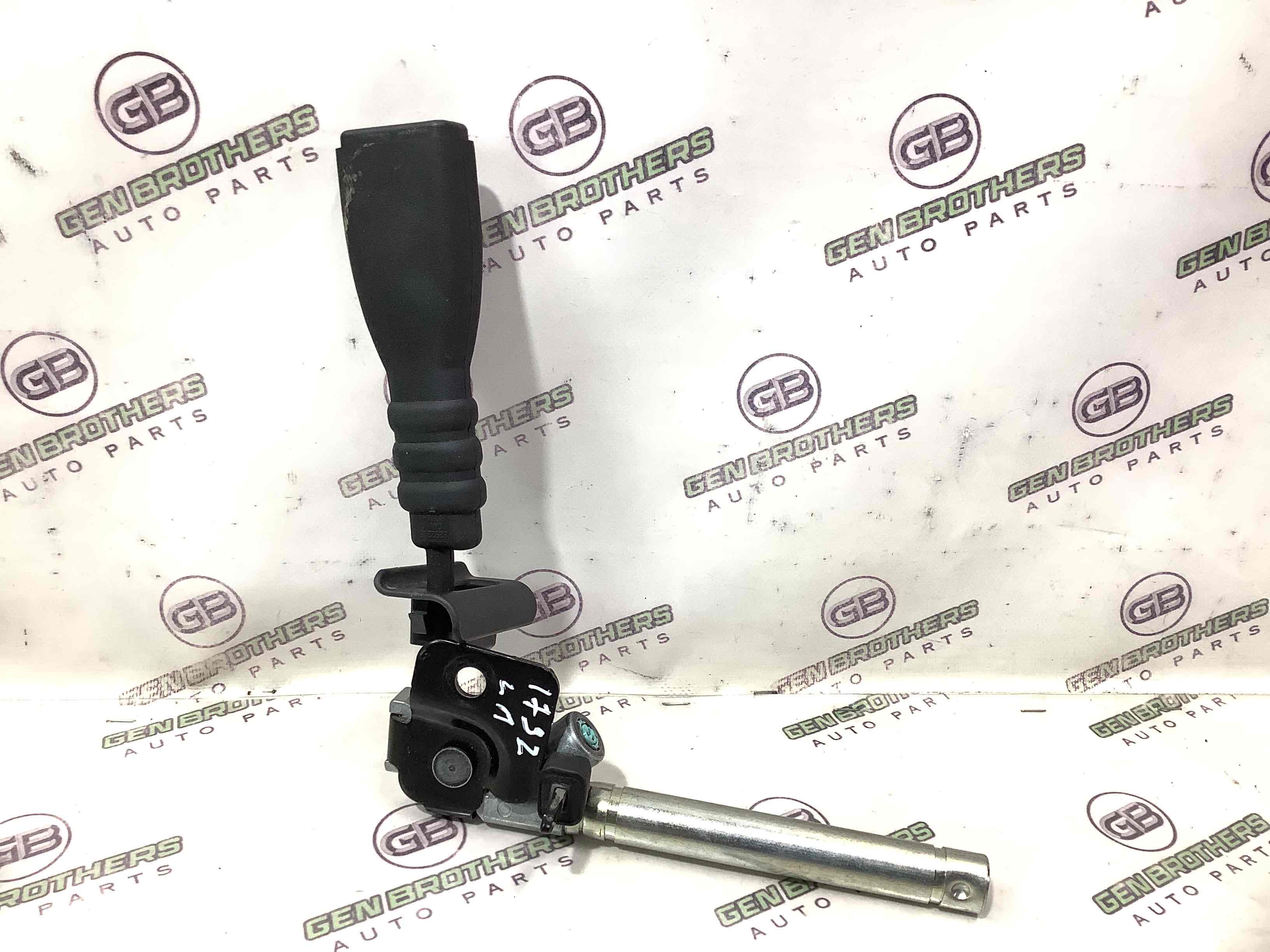 Піропатрон ременя безпеки