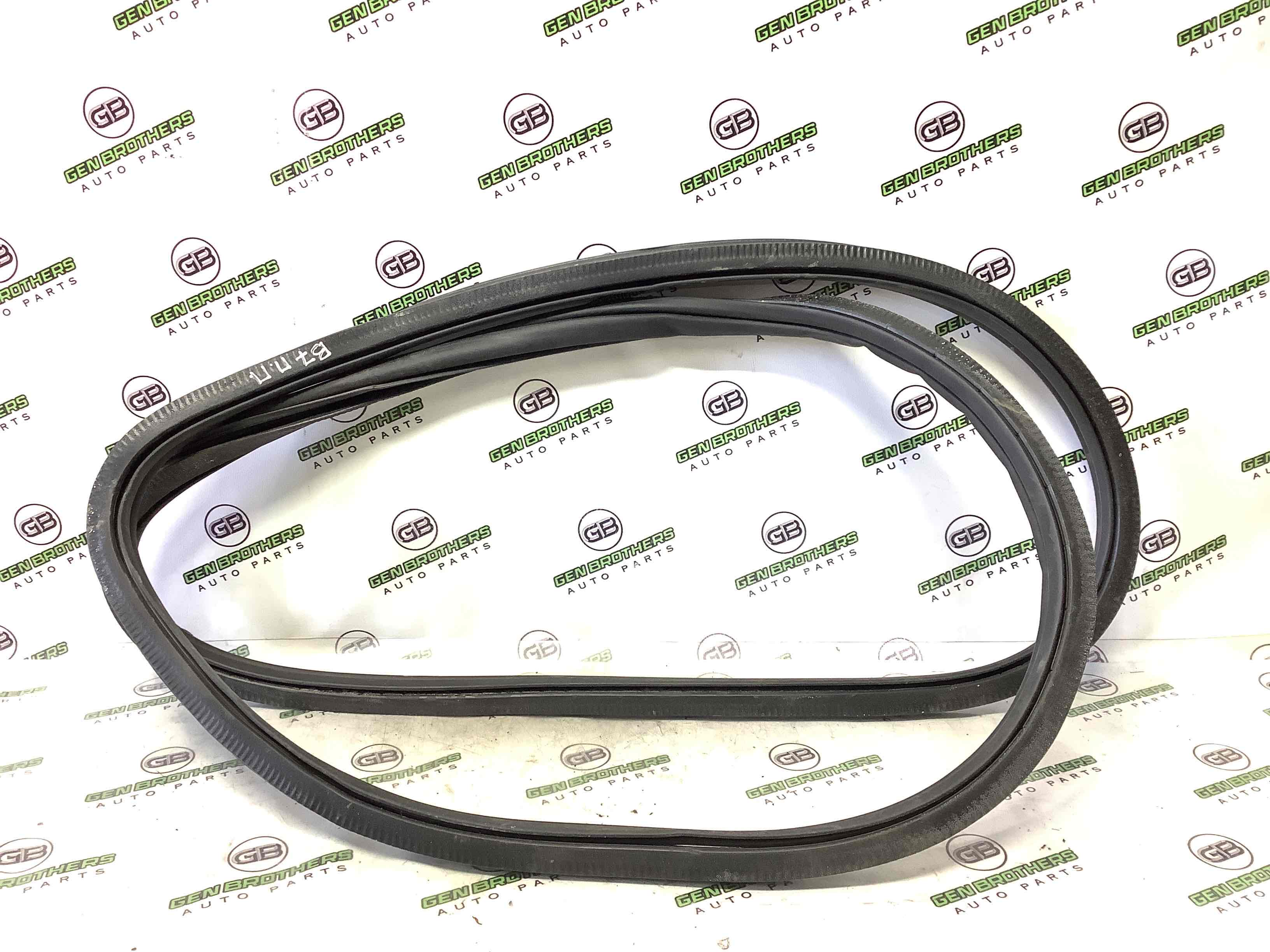 Ущільнювач скла, двері