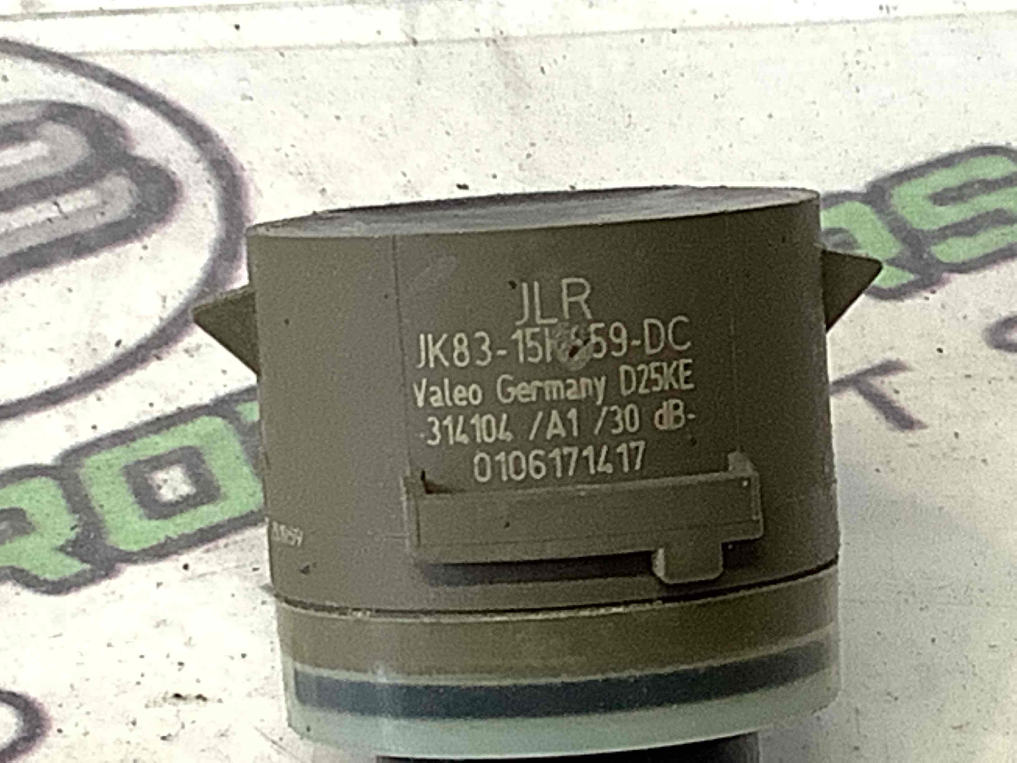 Парктронік, кріплення, корпус