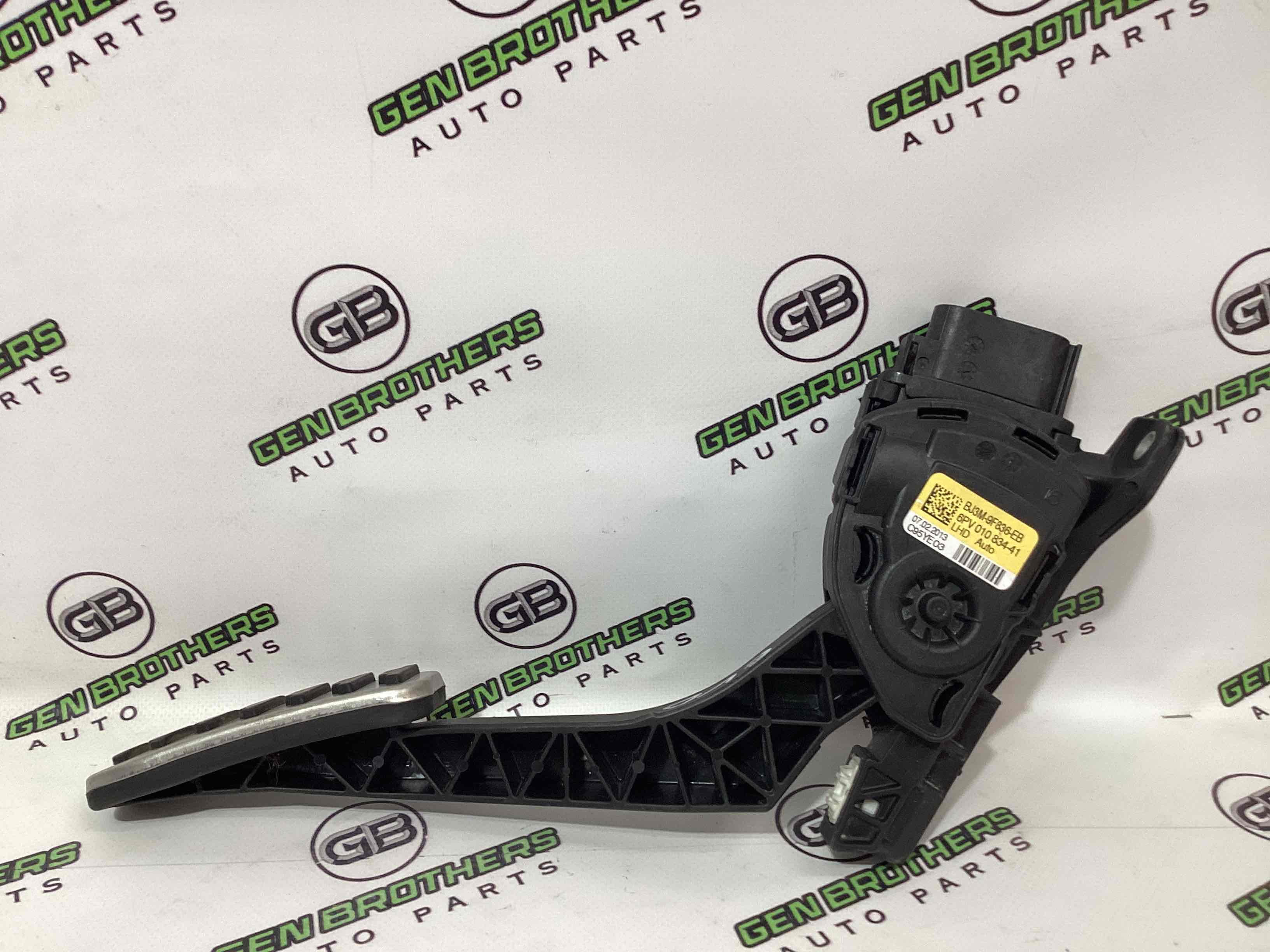 Педаль газу