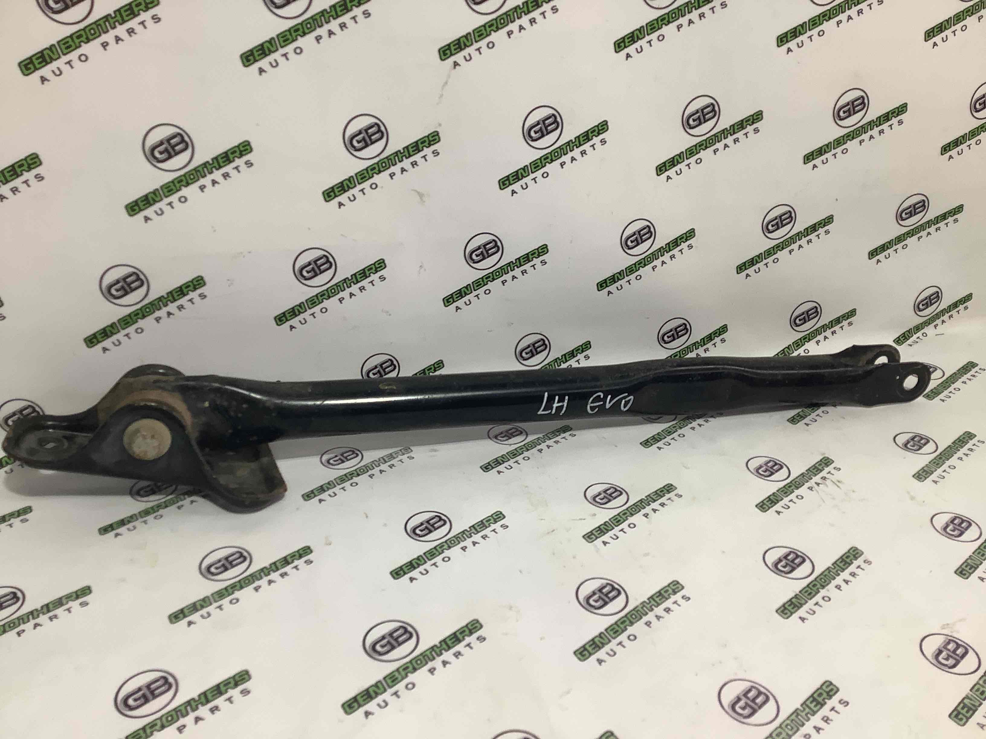 Важіль задній лівий