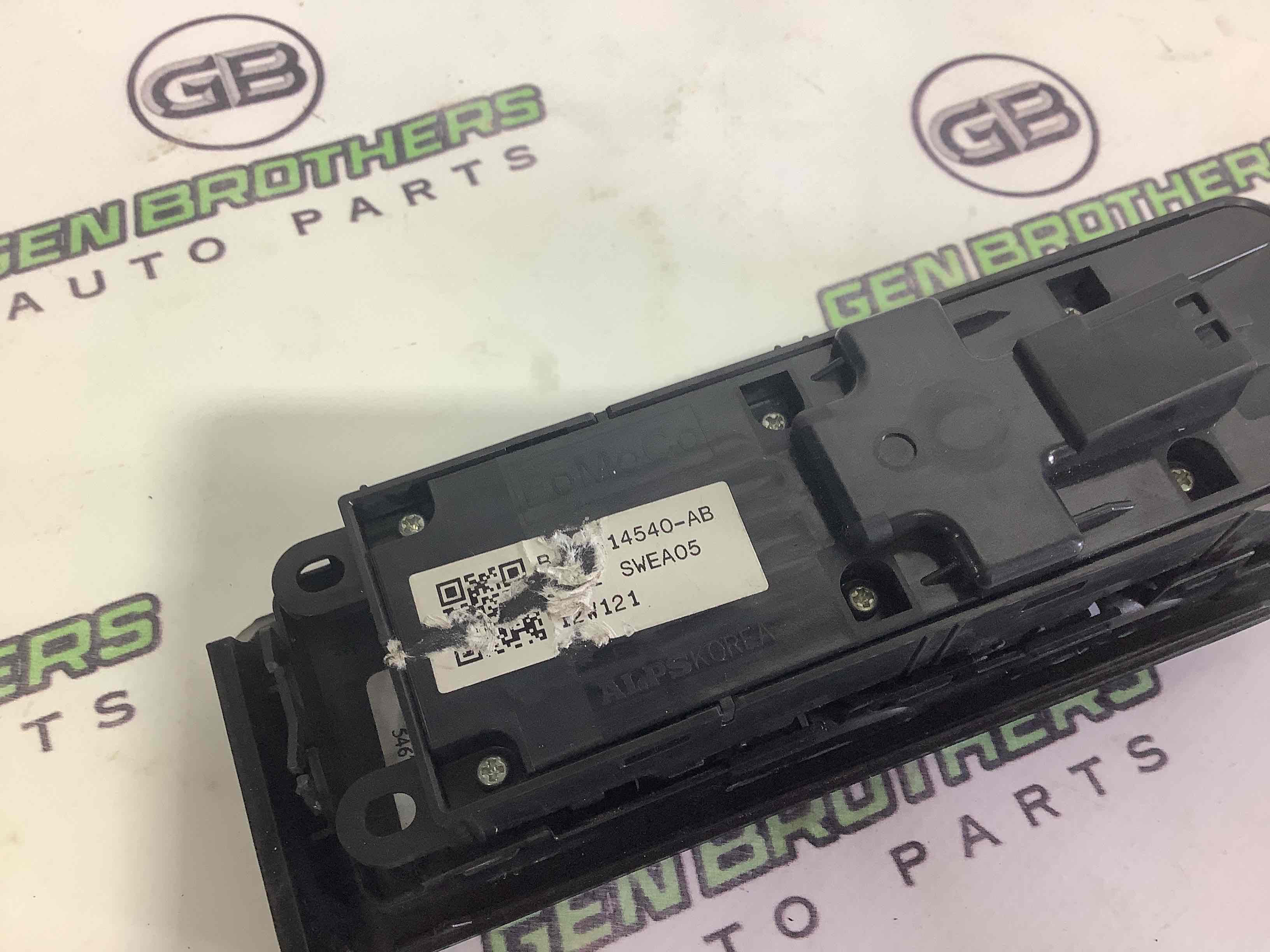 Кнопки керування склопідйомниками Land Rover Range Rover Evoque L538 2013