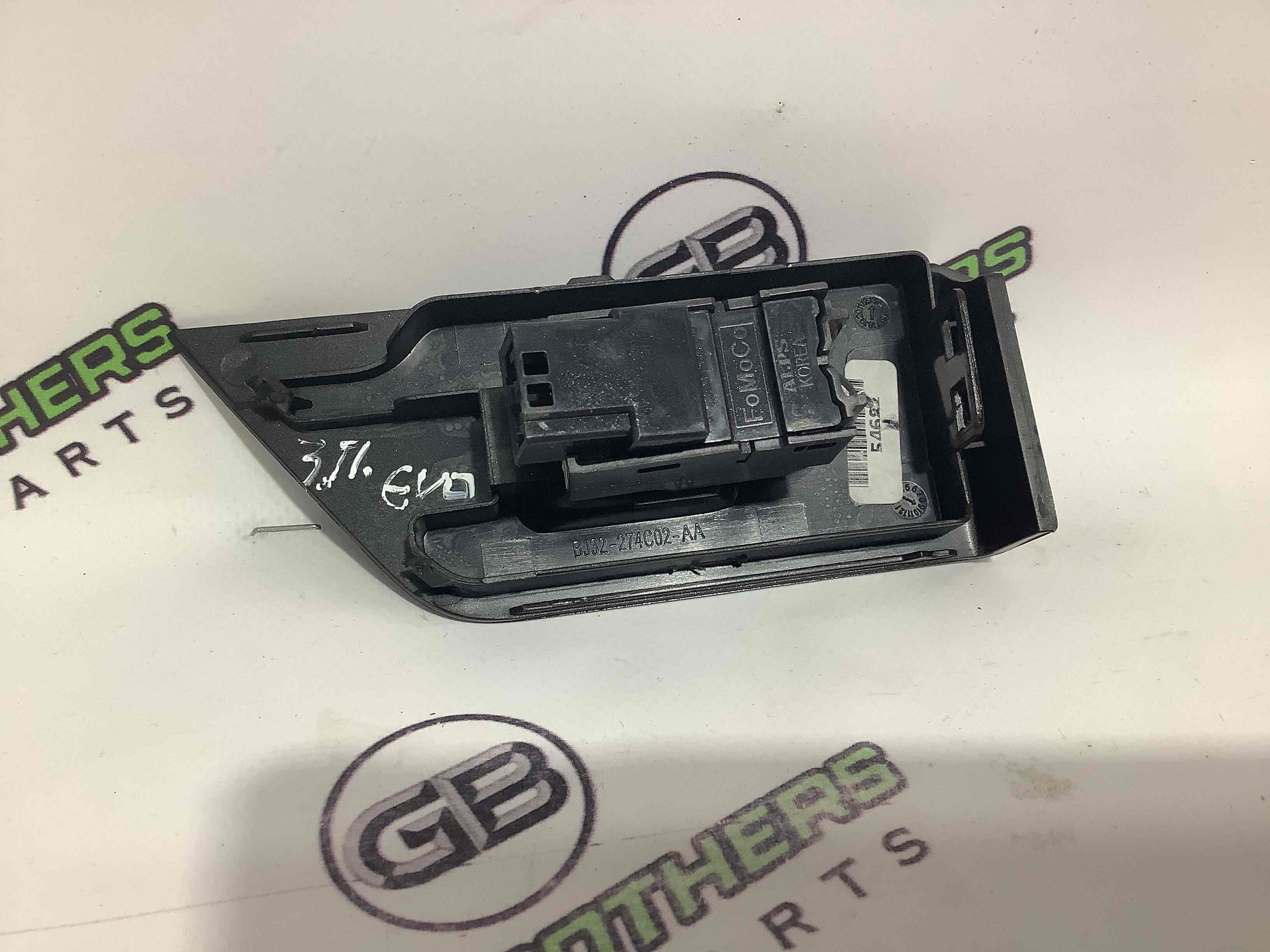 Кнопки керування склопідйомниками