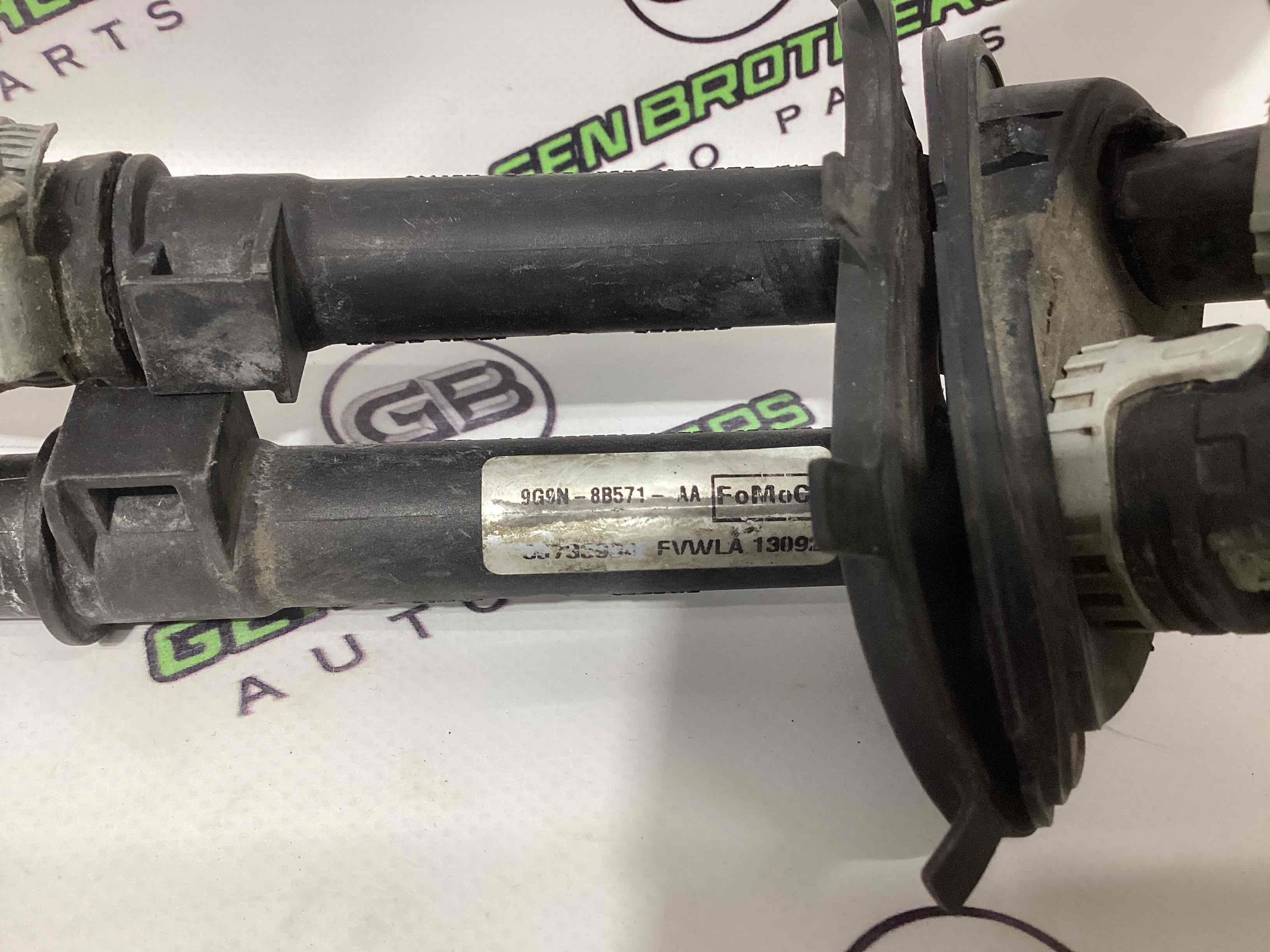 Патрубок трубопровід, шланг