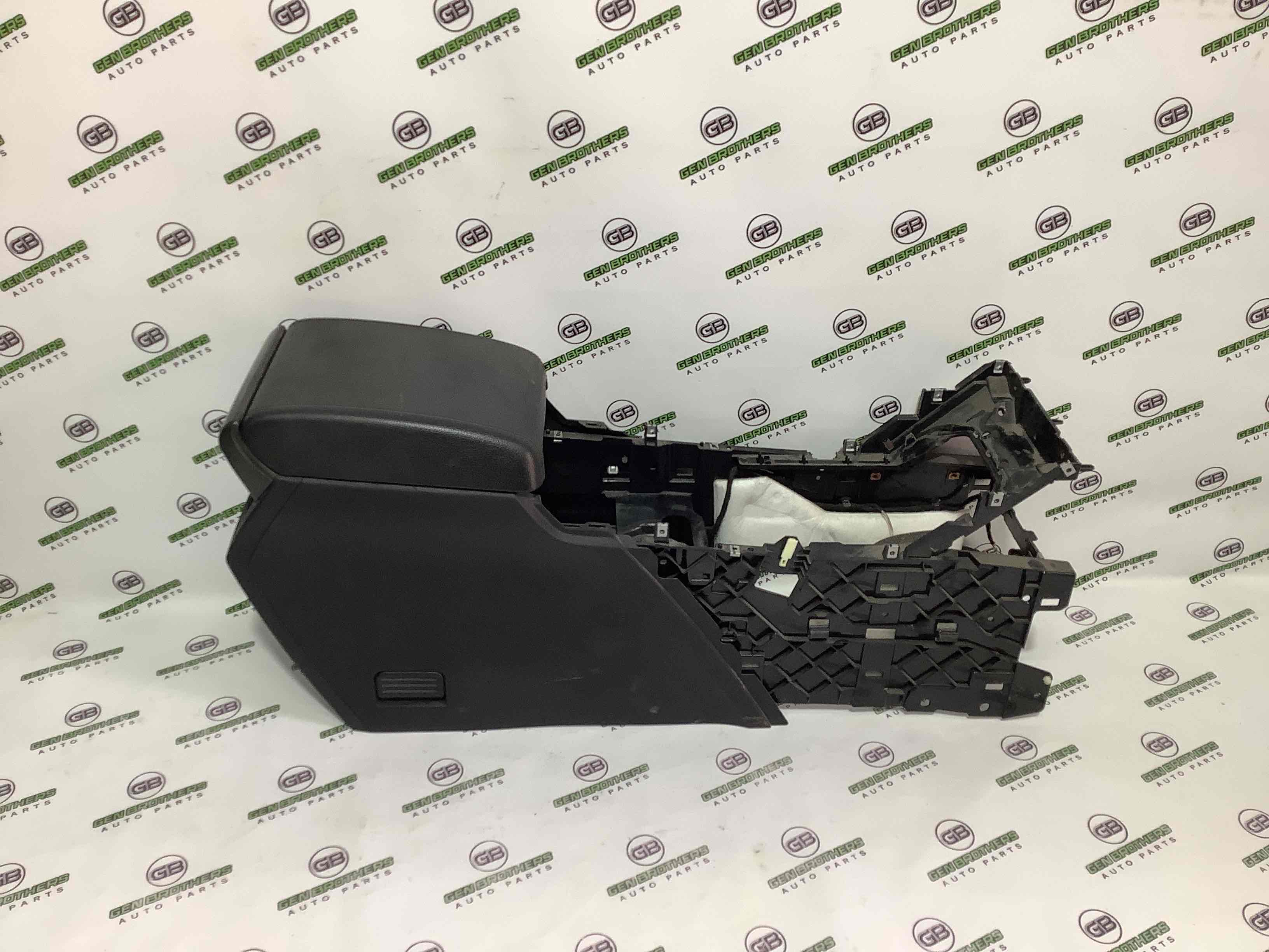 Підлокітник