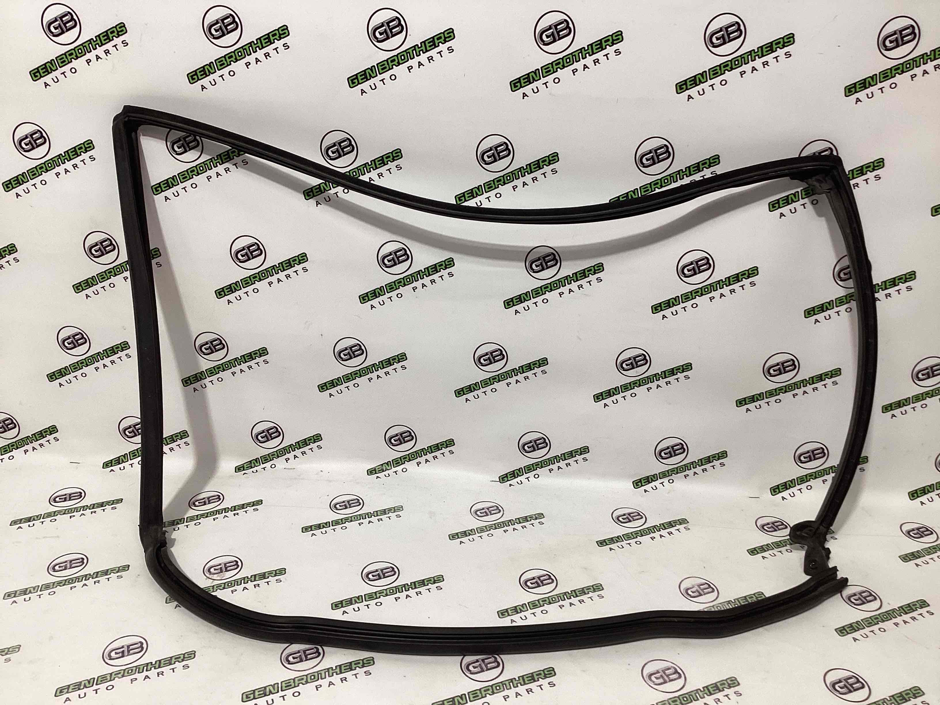 Ущільнювач скла, двері