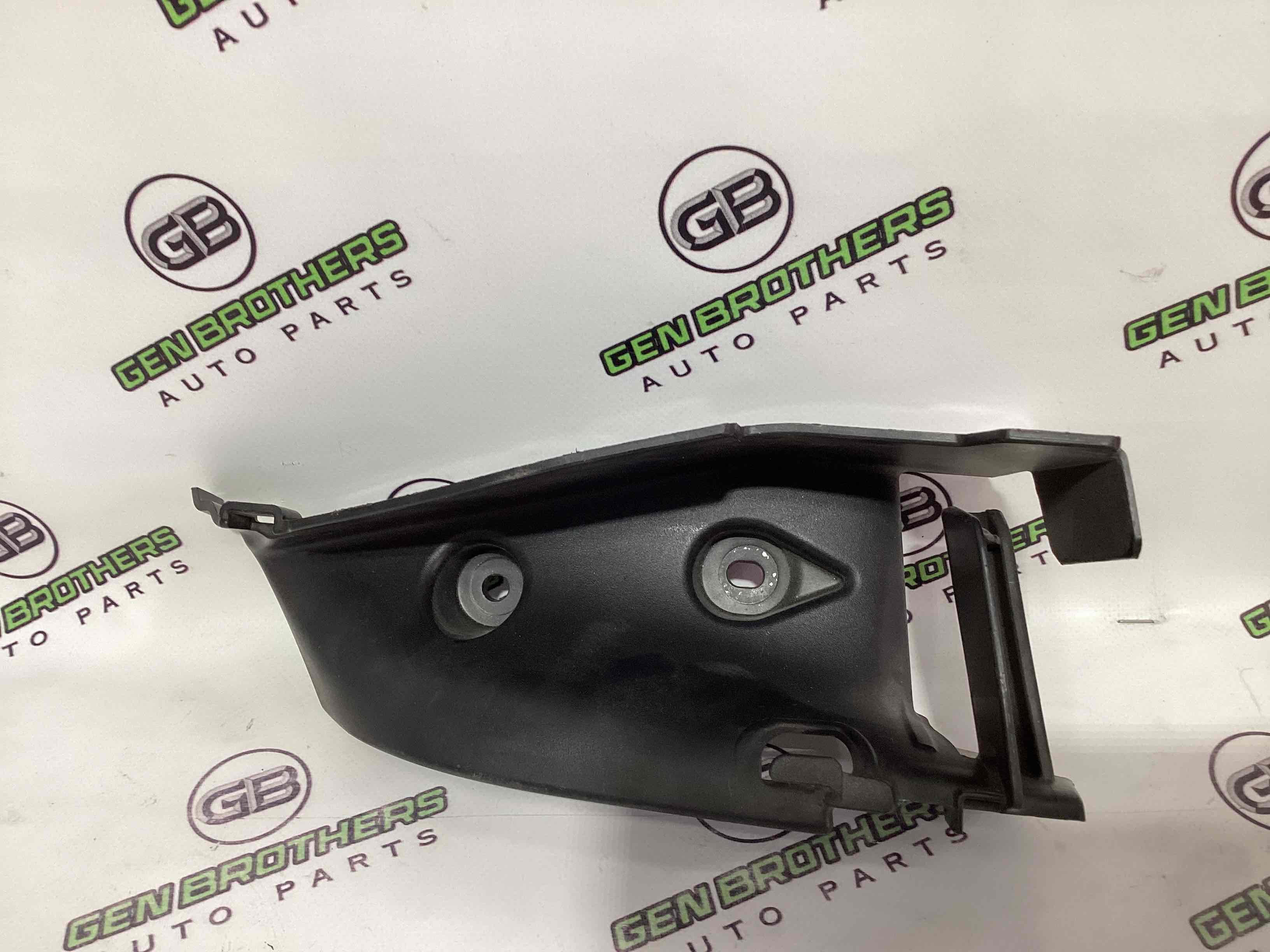 Кріплення, кронштейн