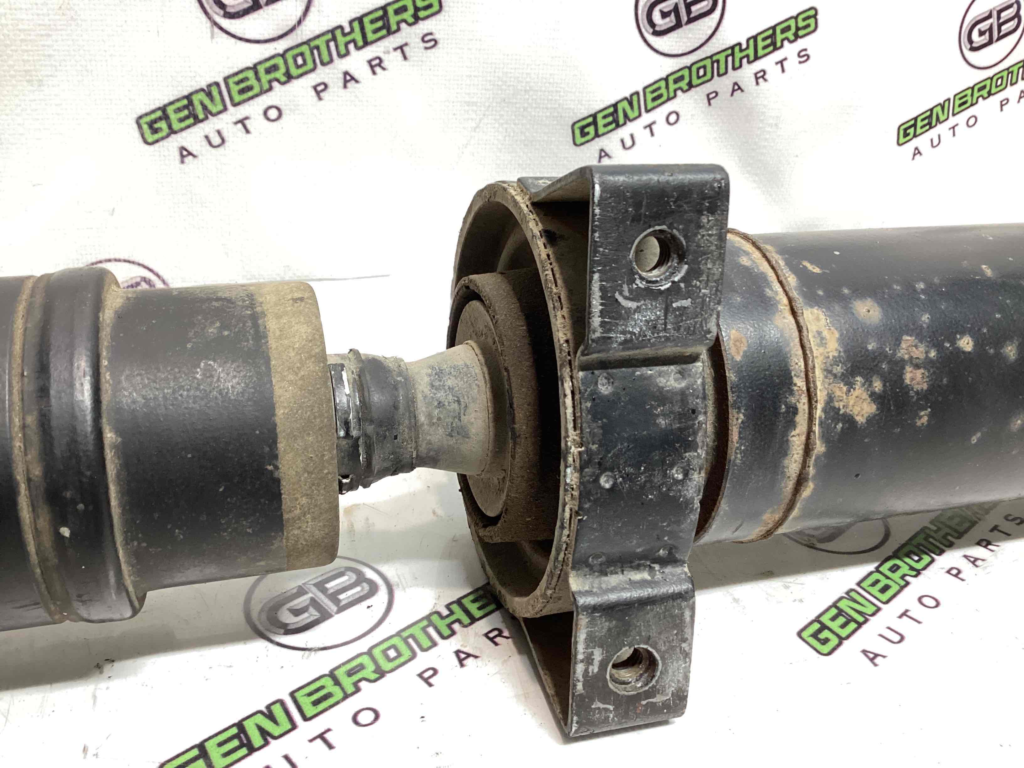 Карданний вал