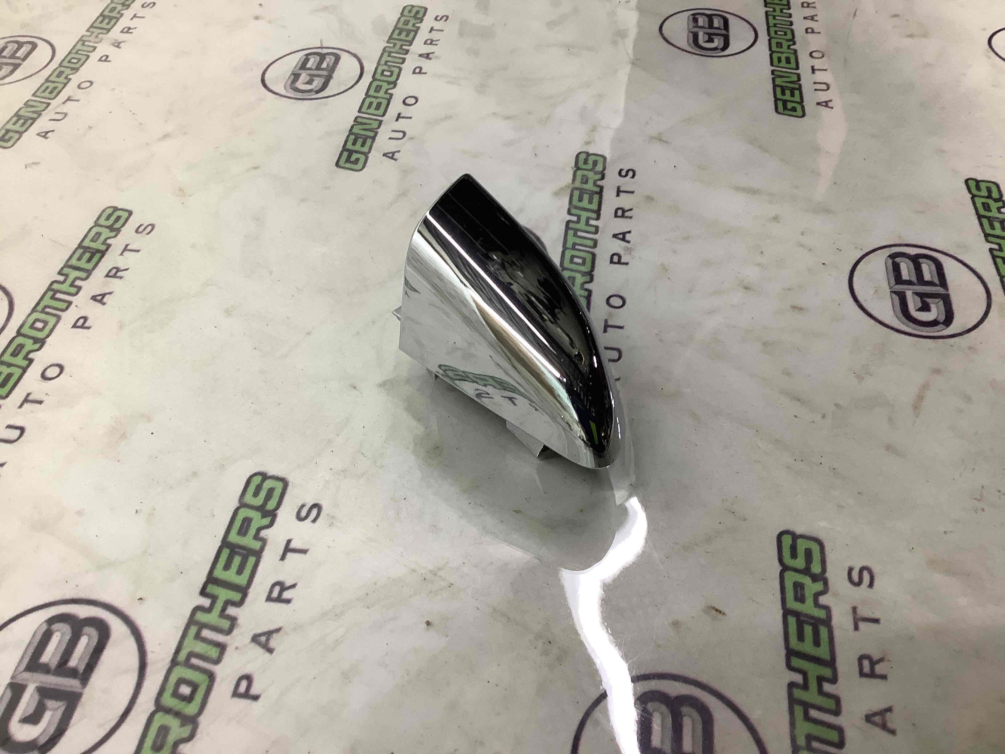 Заглушка ручки дверей