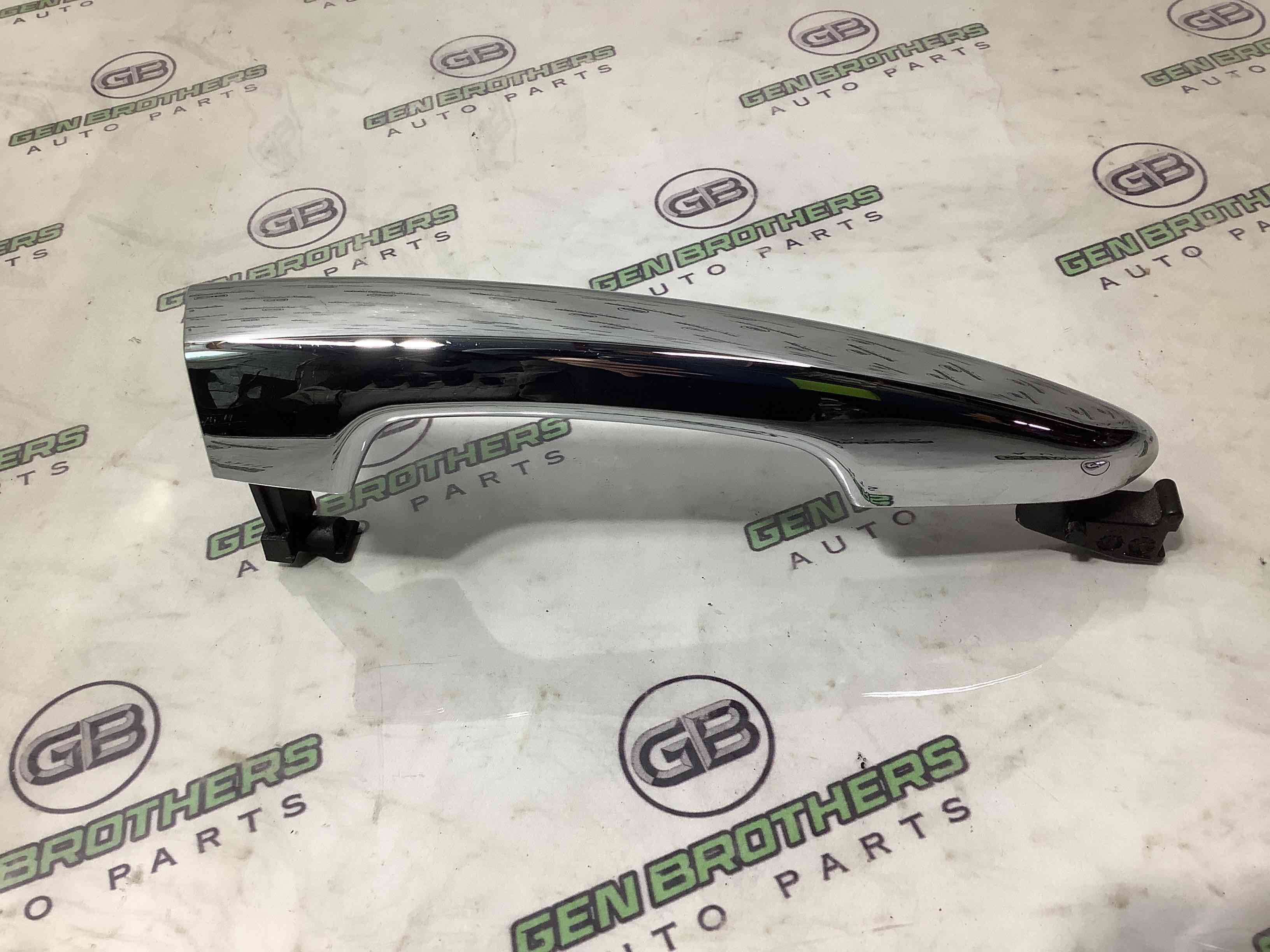 Ручка двері зовнішня