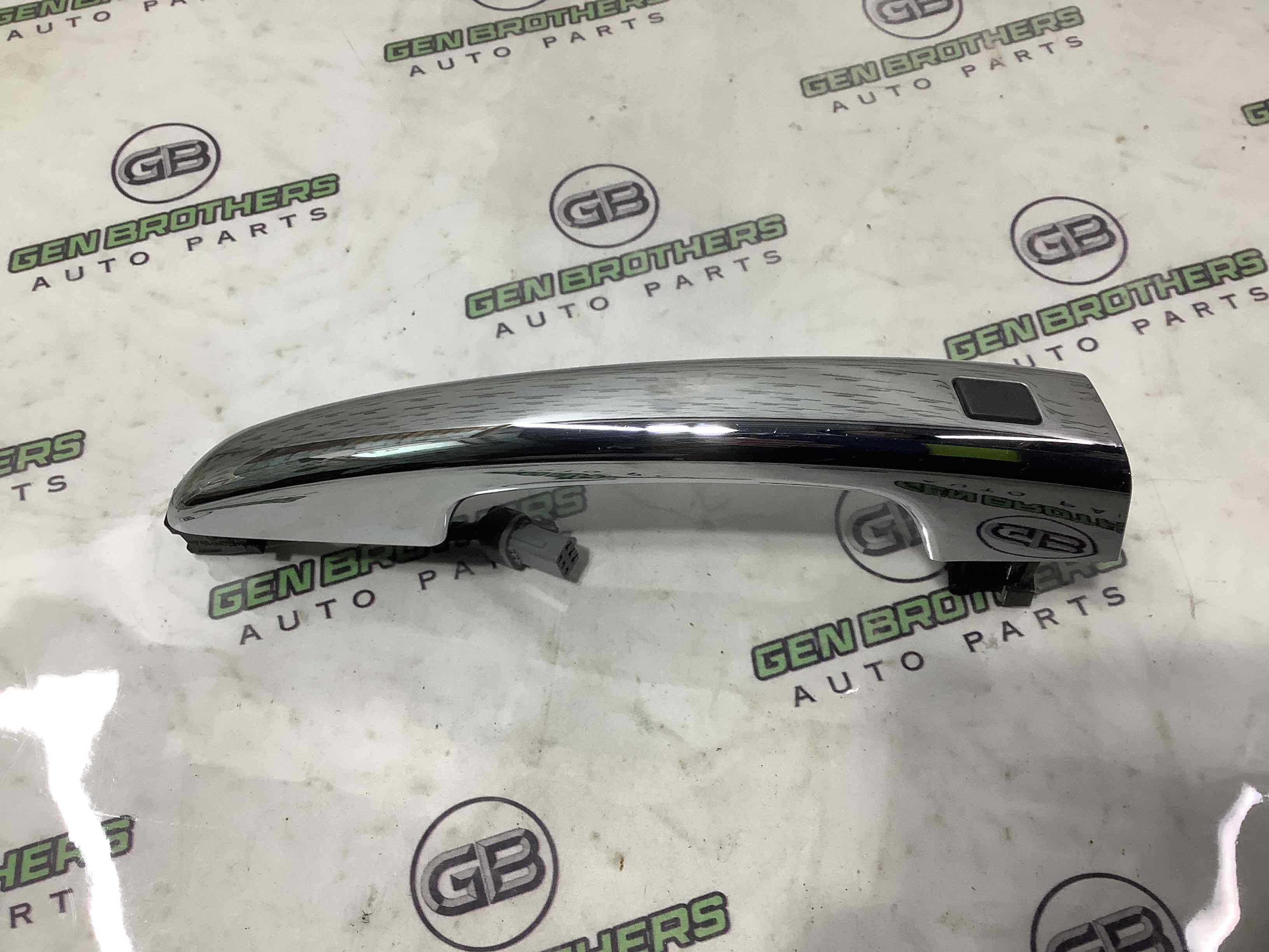 Ручка двері зовнішня