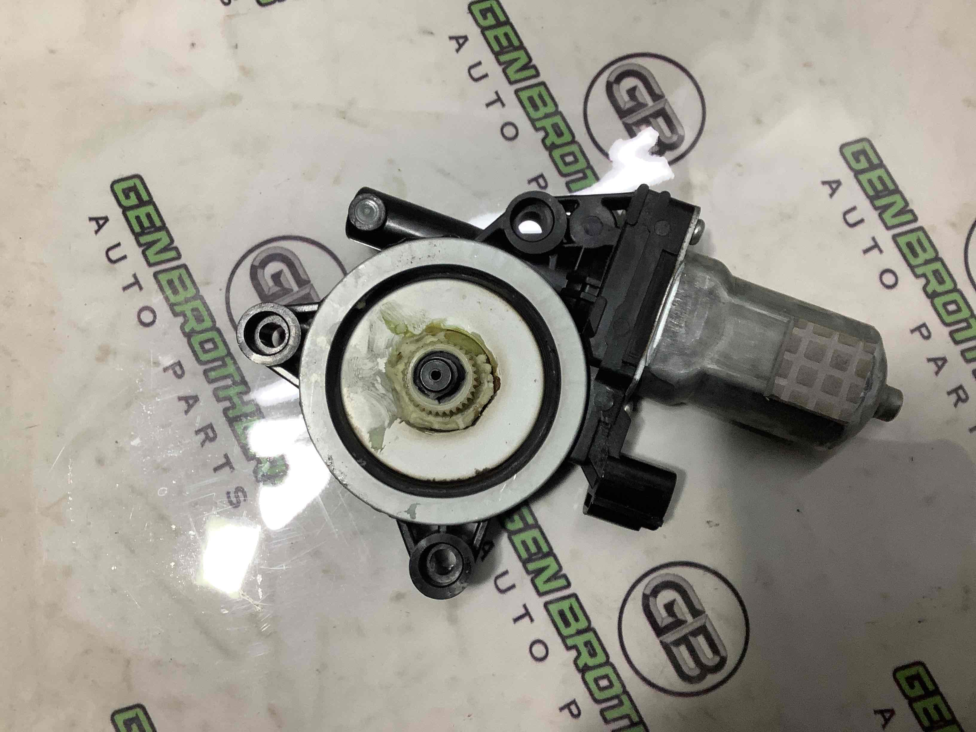 Моторчик склопідйомника