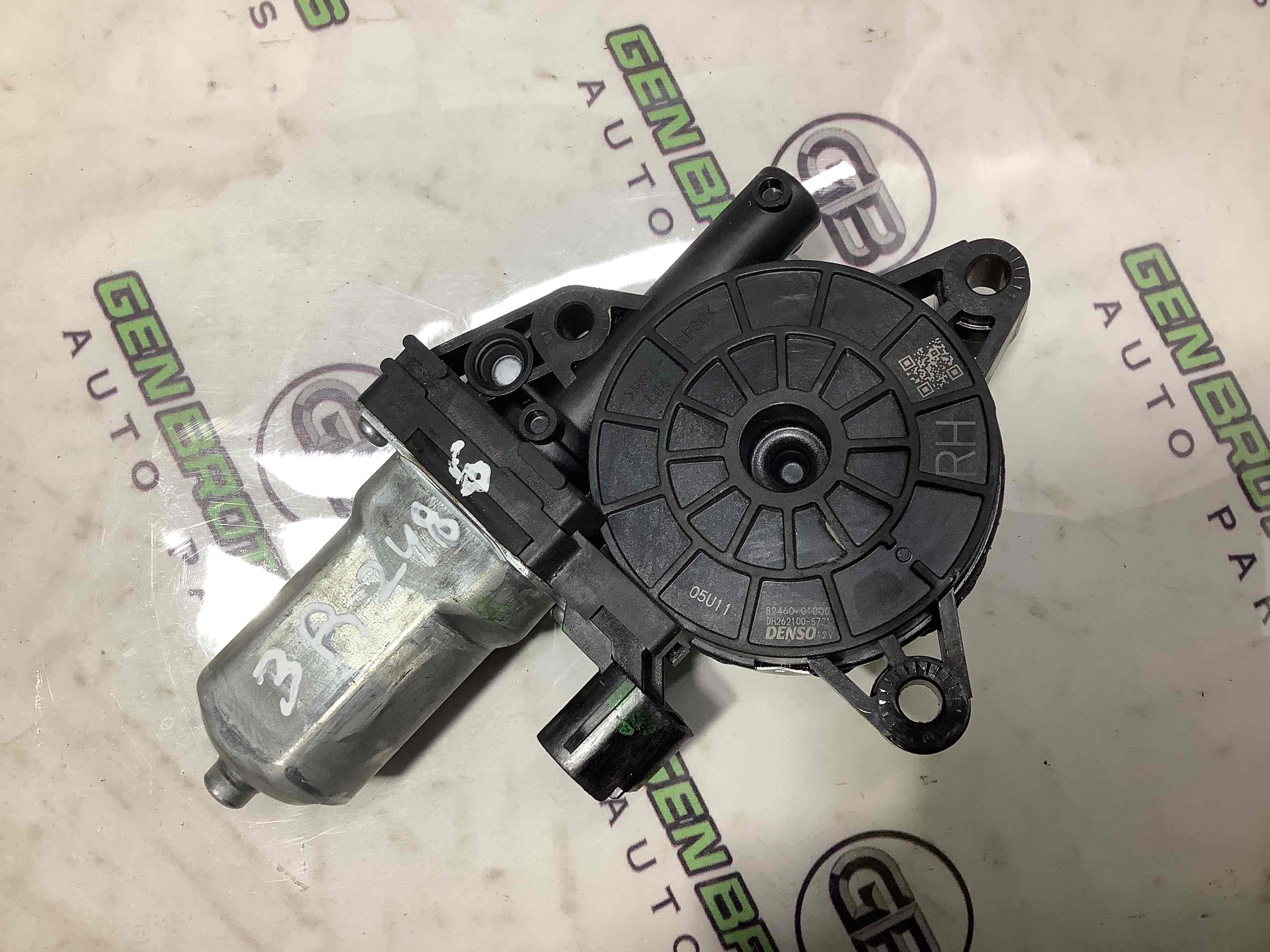 Моторчик склопідйомника