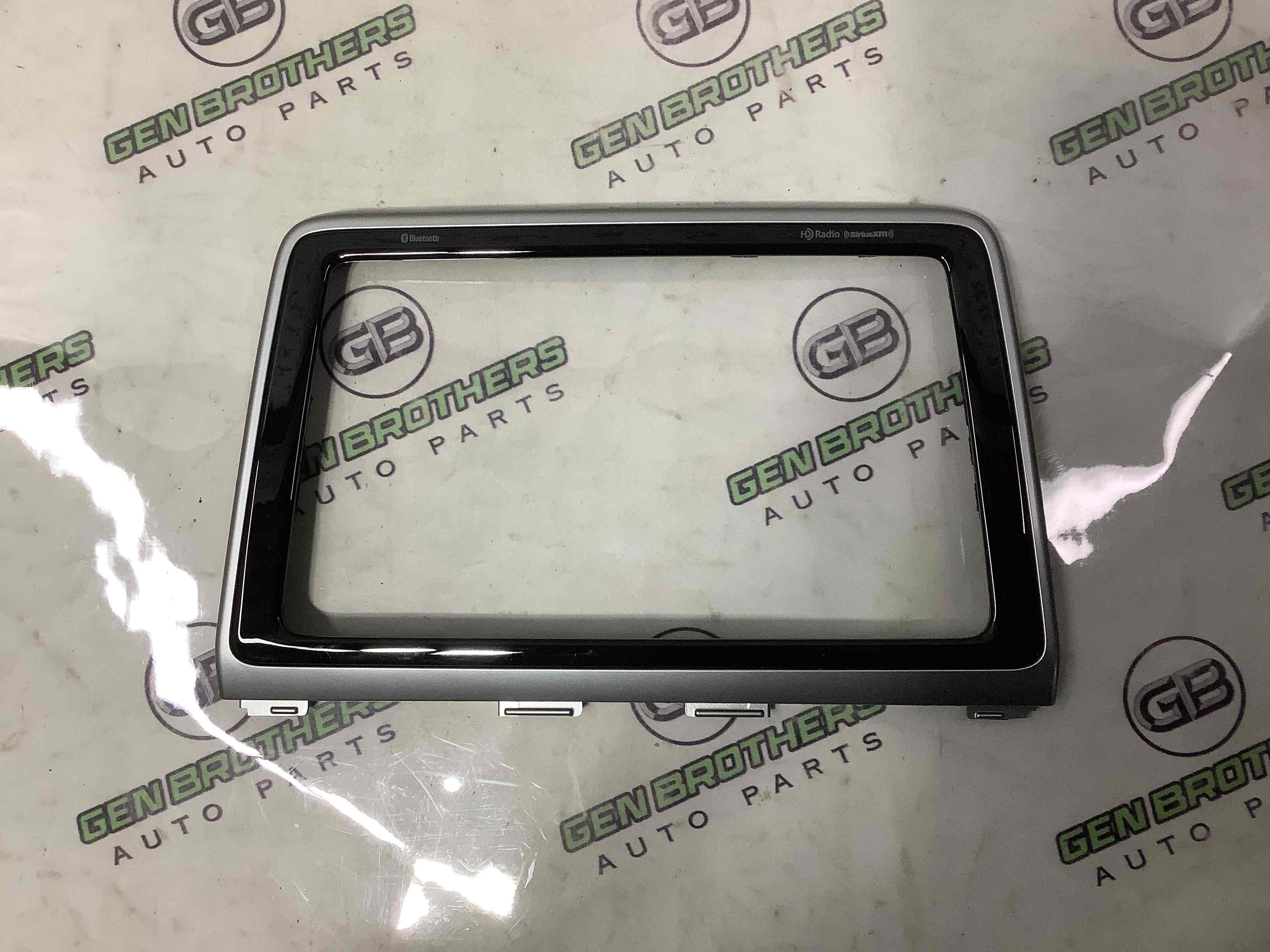 Рамка магнітоли