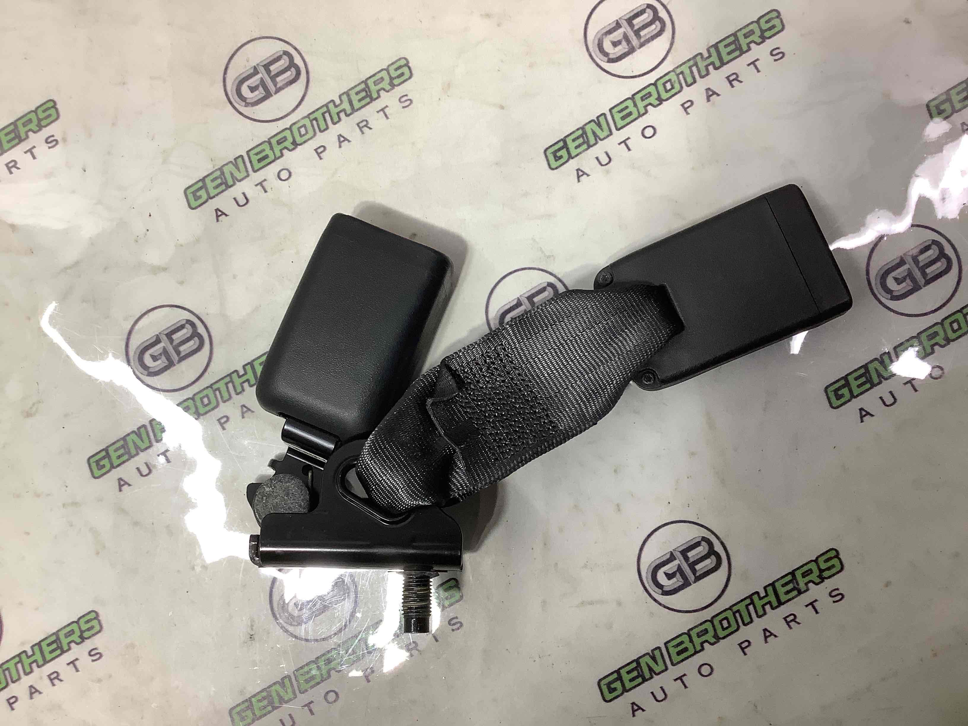 Замок ременя безпеки