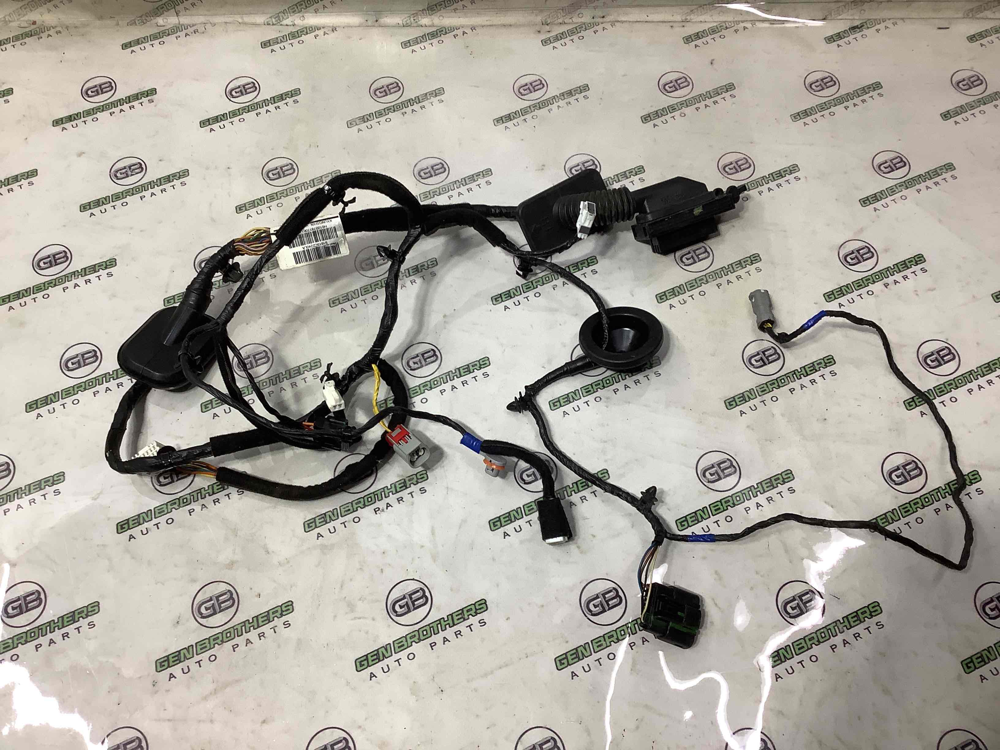 Електропроводка дверей, кришки багажника коса