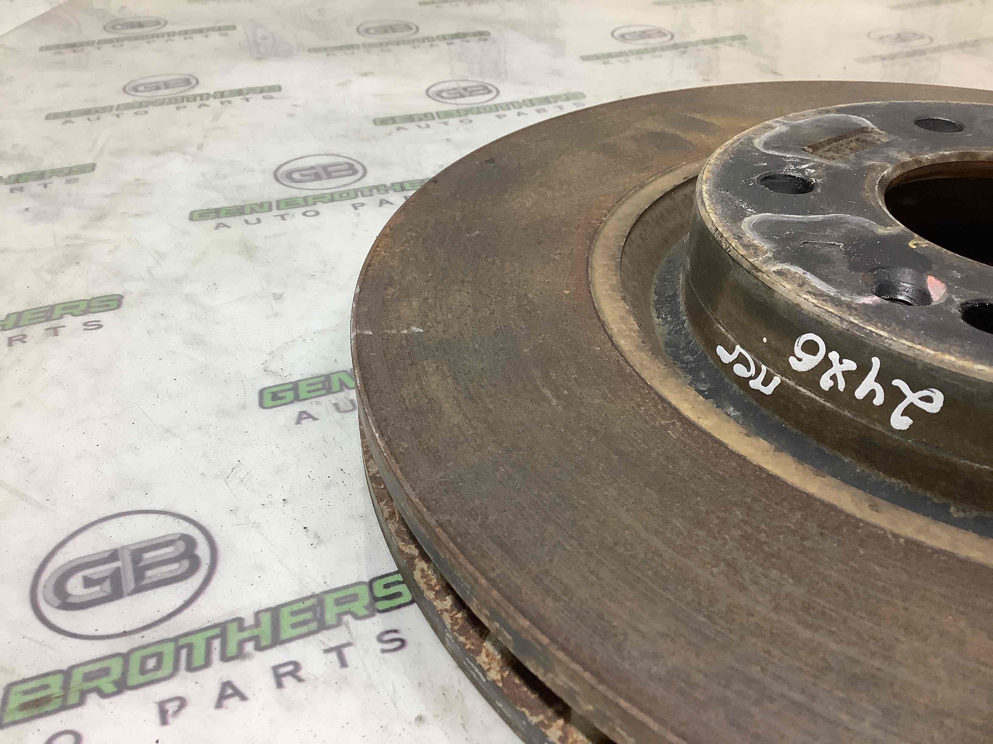 Гальмівний диск передній