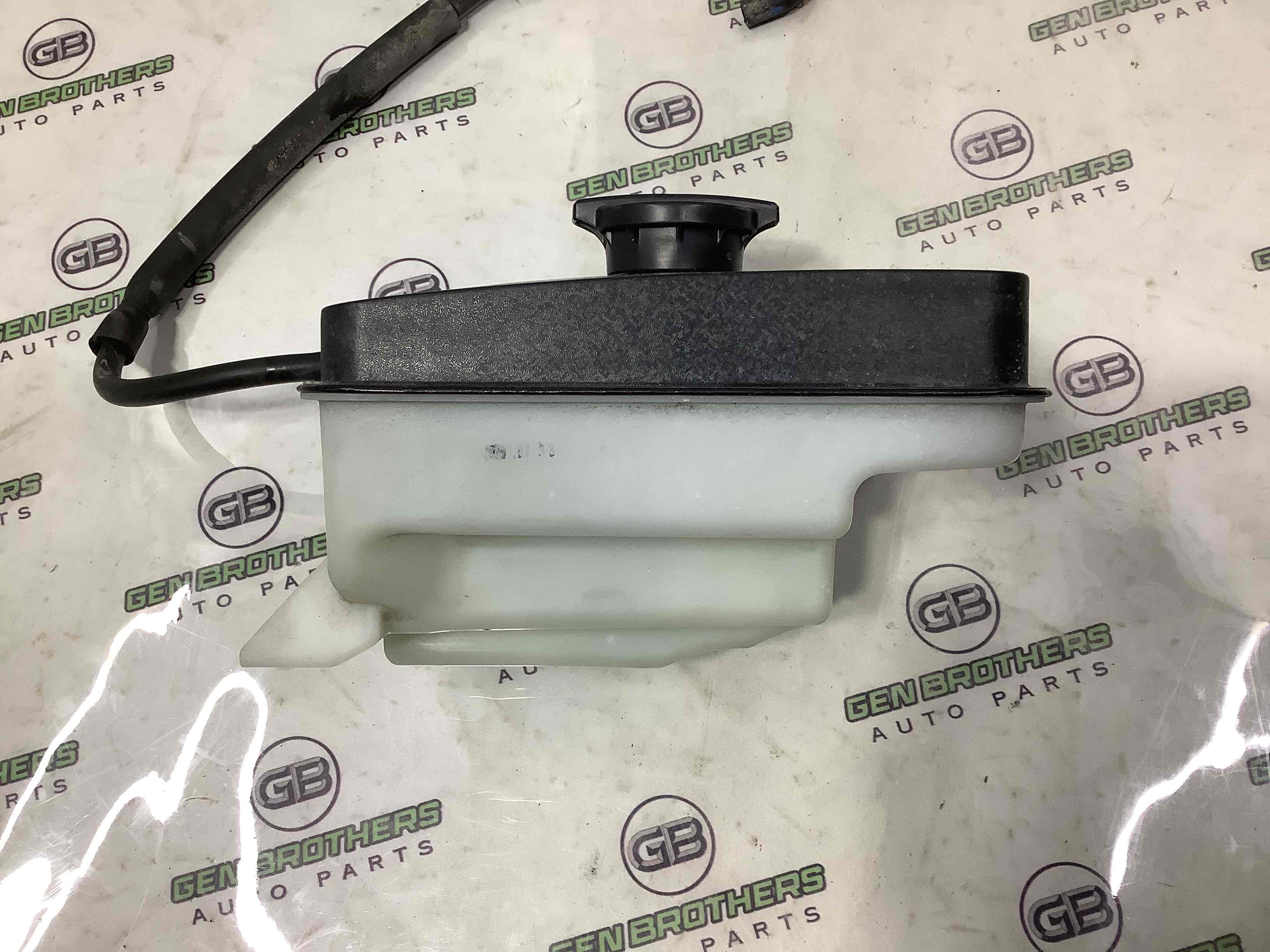 Розширювальний бачок охолодження