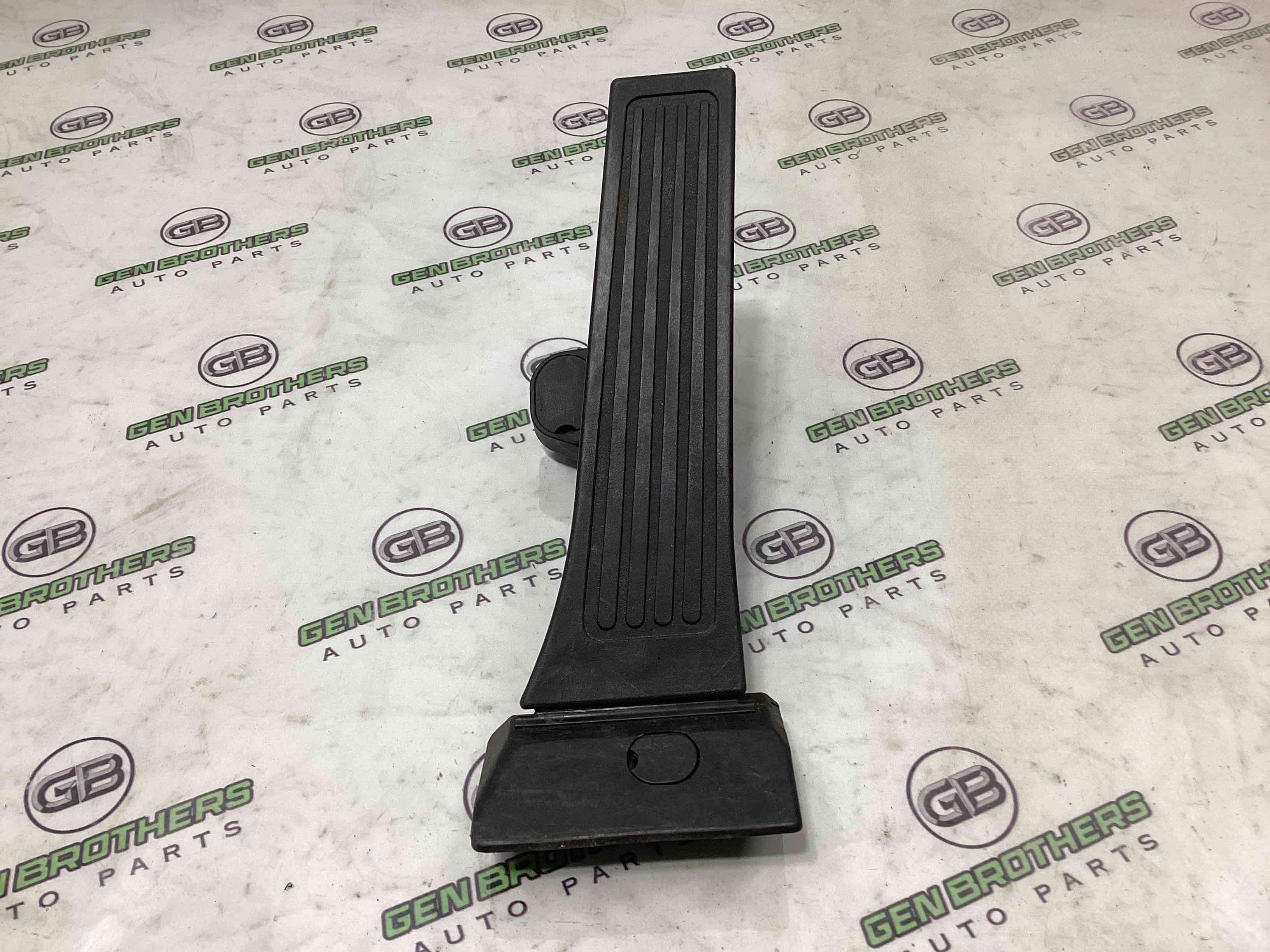 Педаль газу