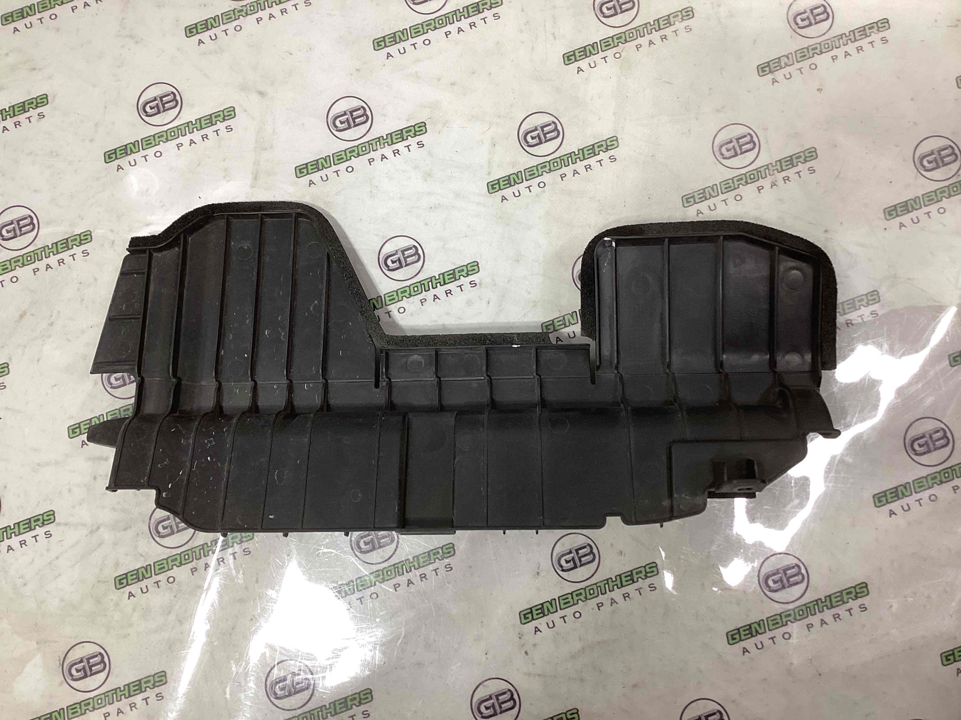 Дефлектор обдува радіатора