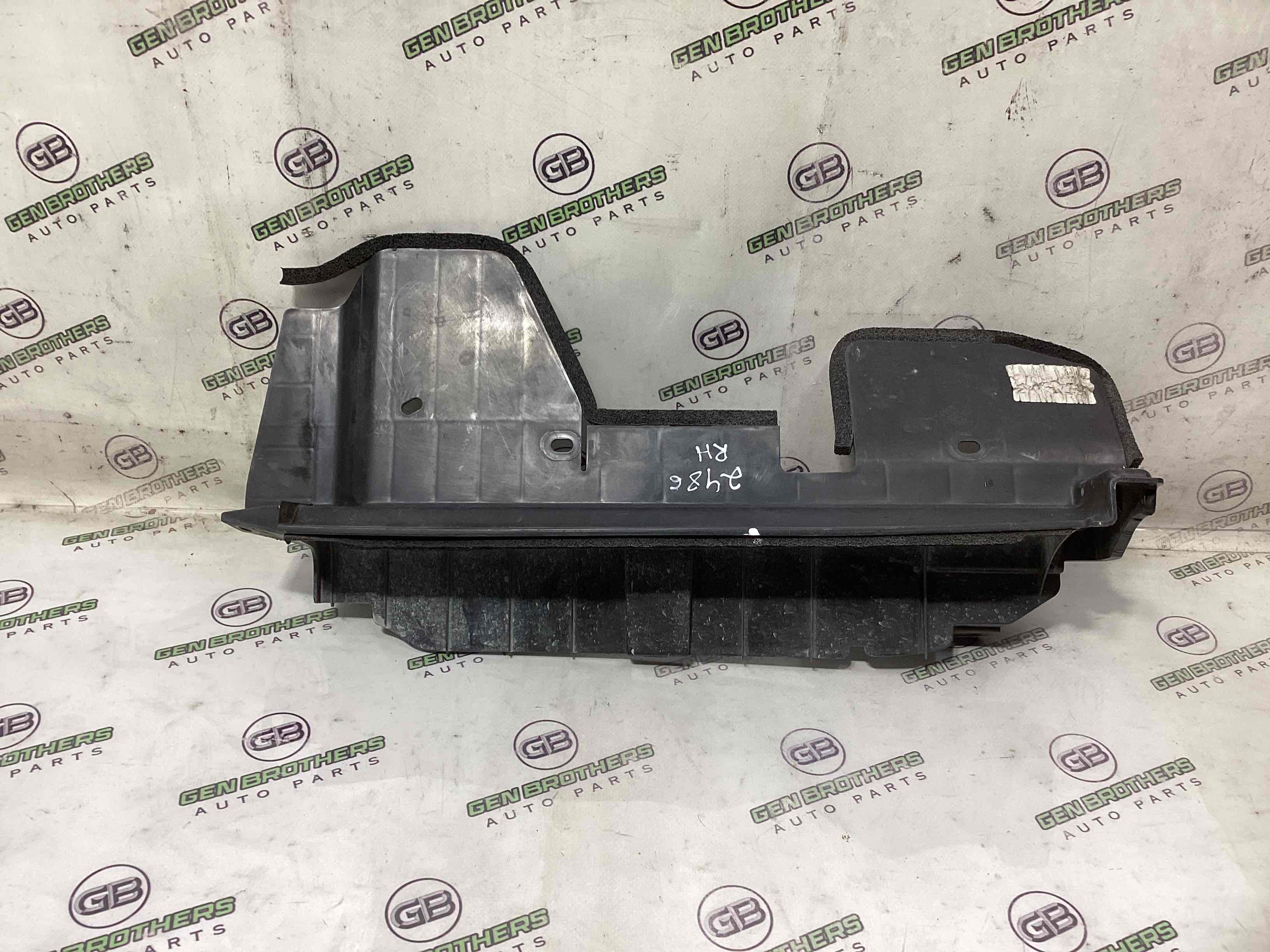 Дефлектор обдува радіатора