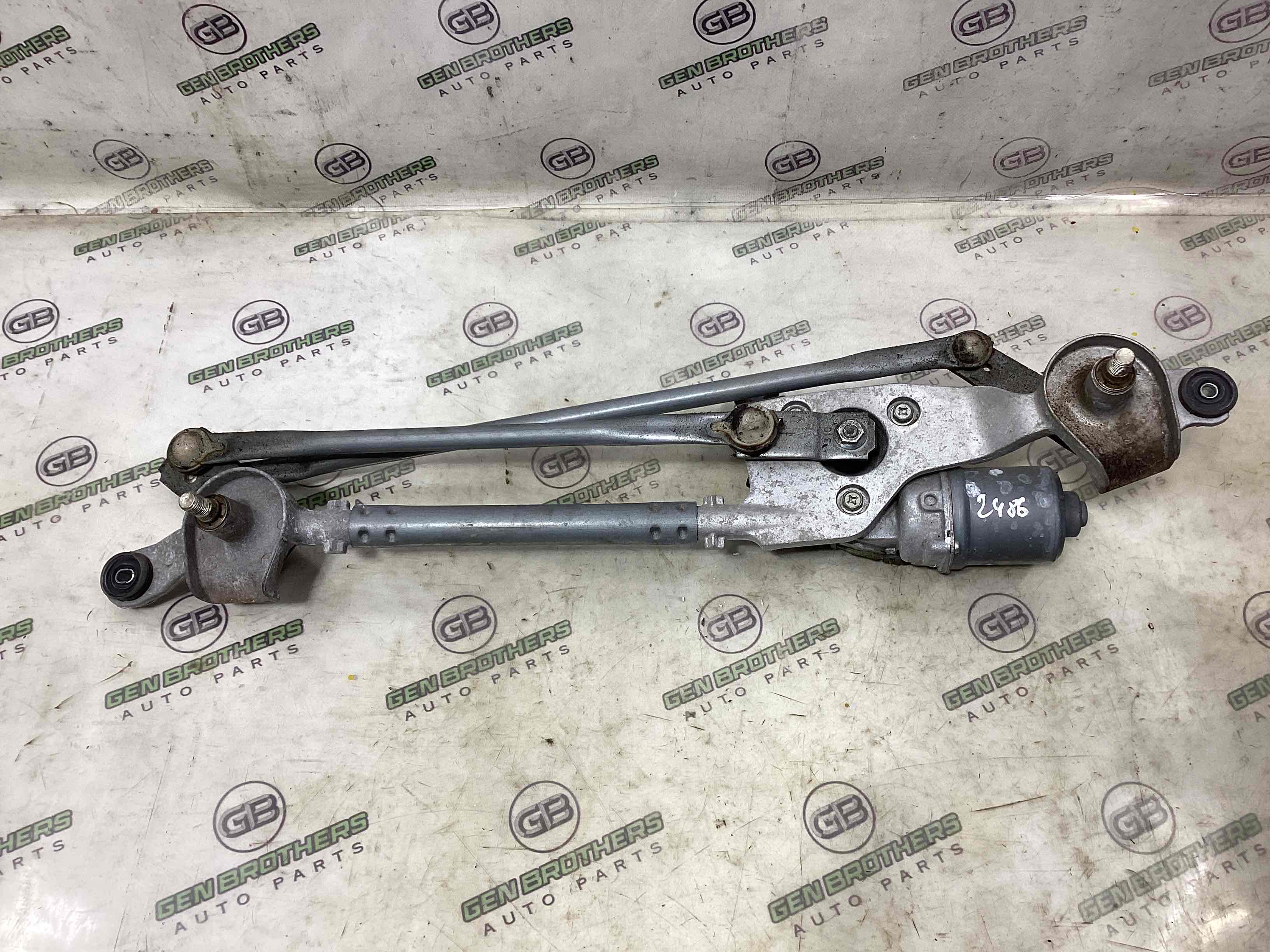 Механізм склоочисника, трапеція двірників