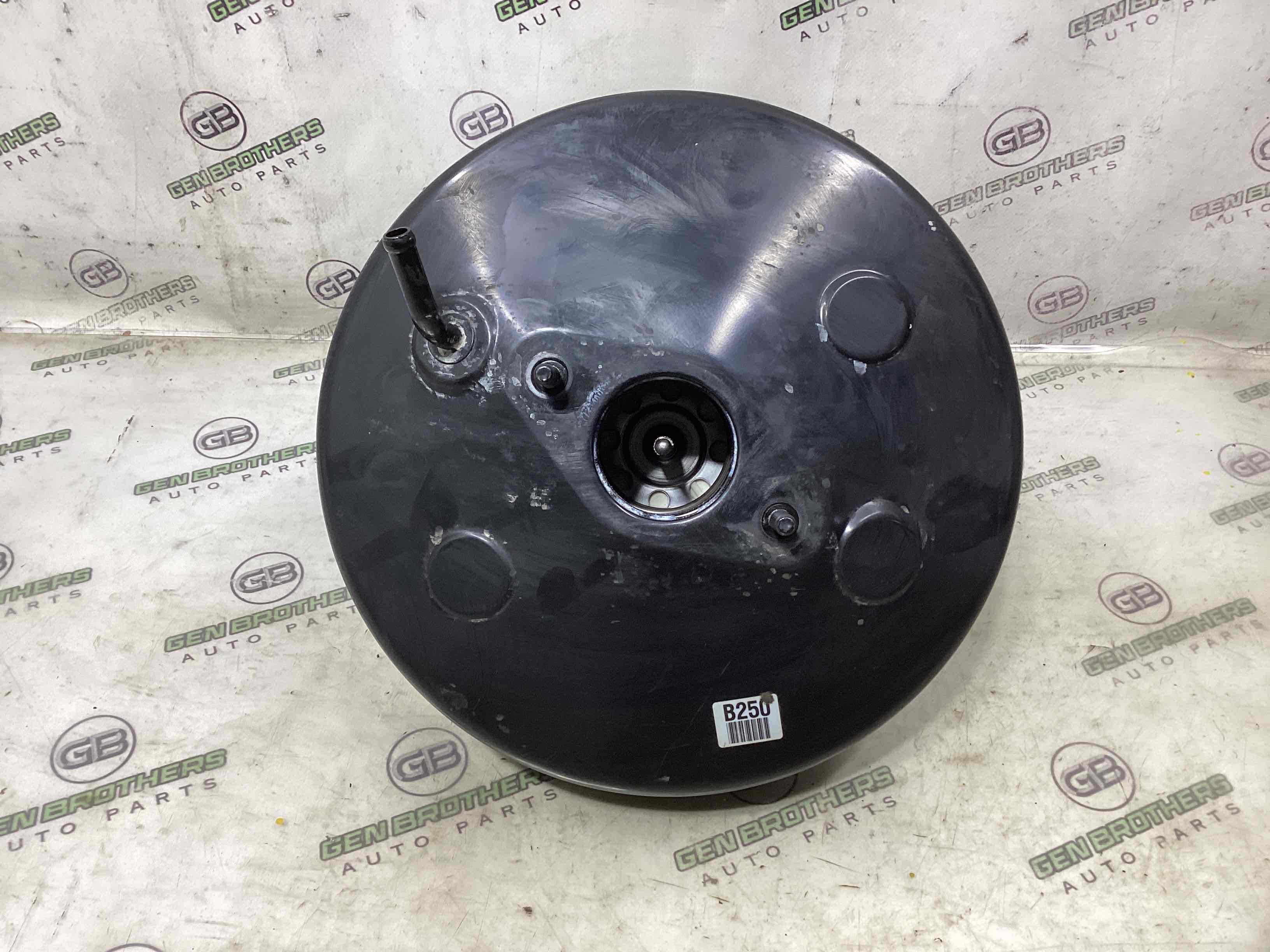 Вакуумний підсилювач гальм