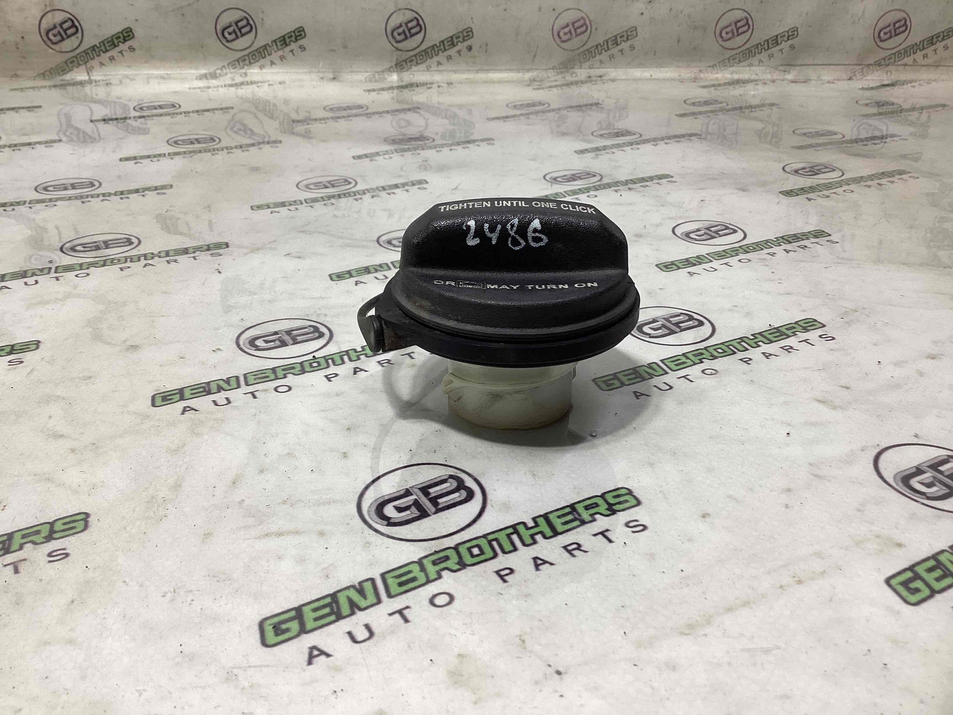 Корок бака, кришка заливної горловини, дотяжка