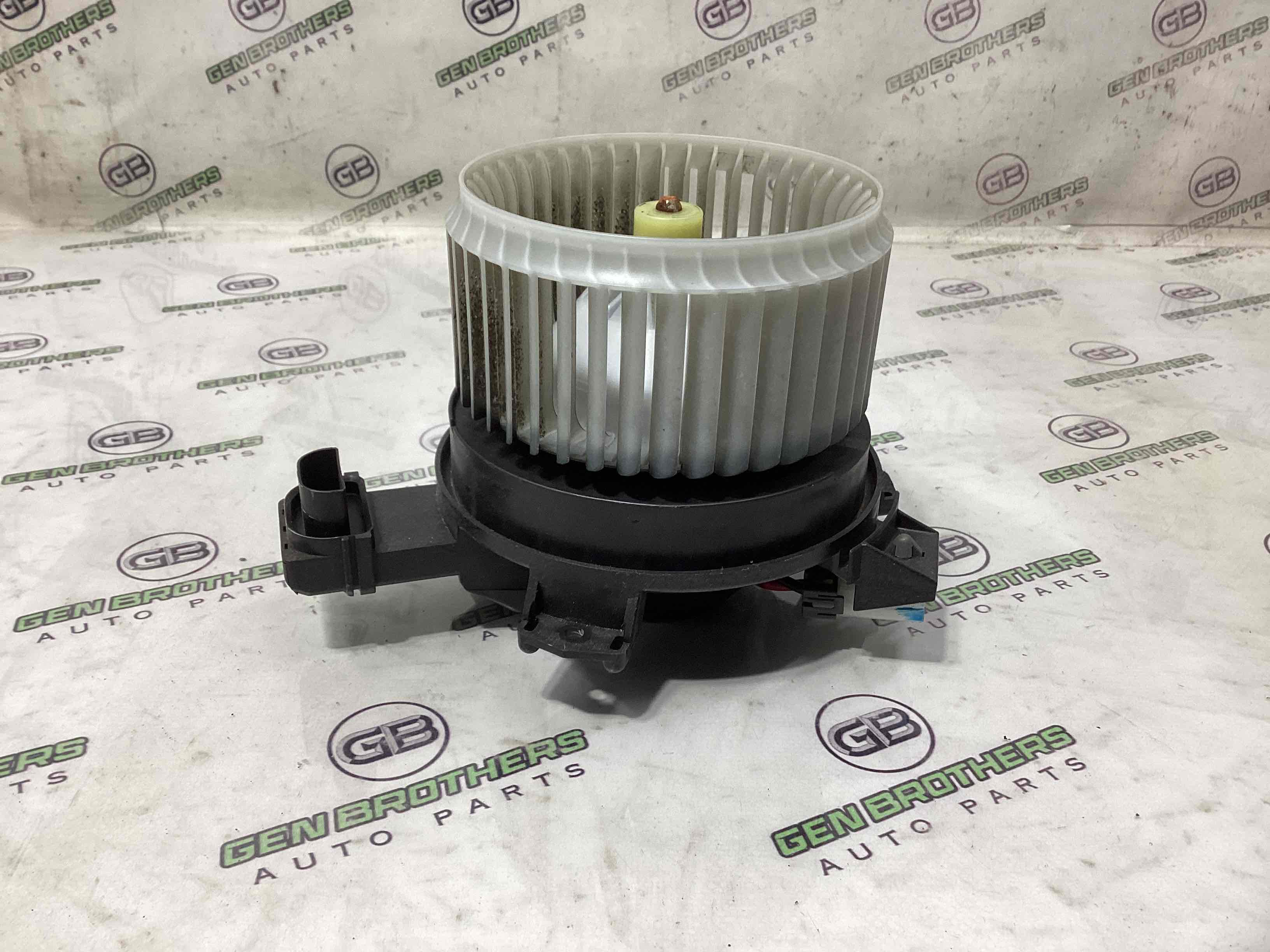 Мотор вентилятор пічки