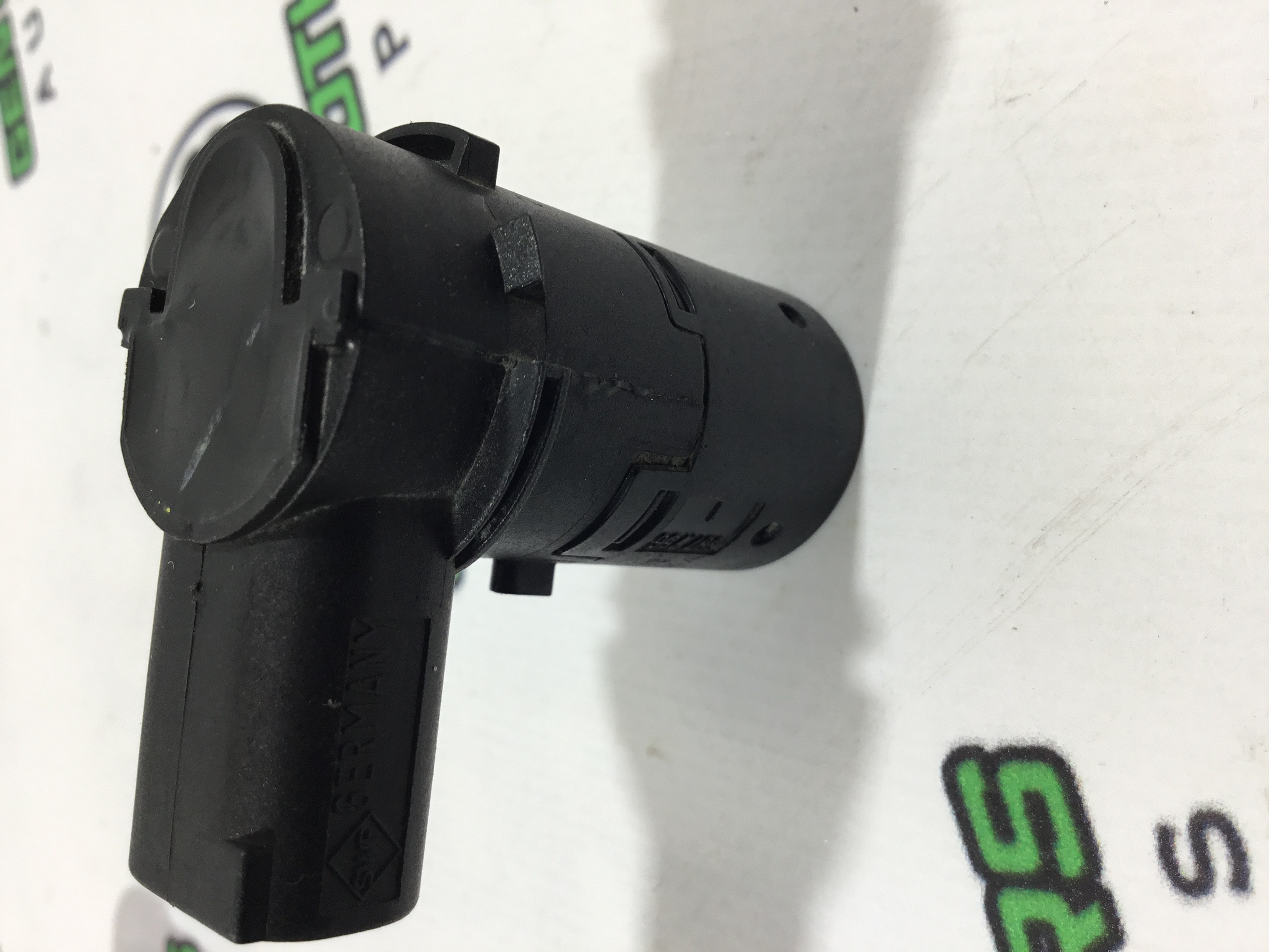 Парктронік, кріплення, корпус