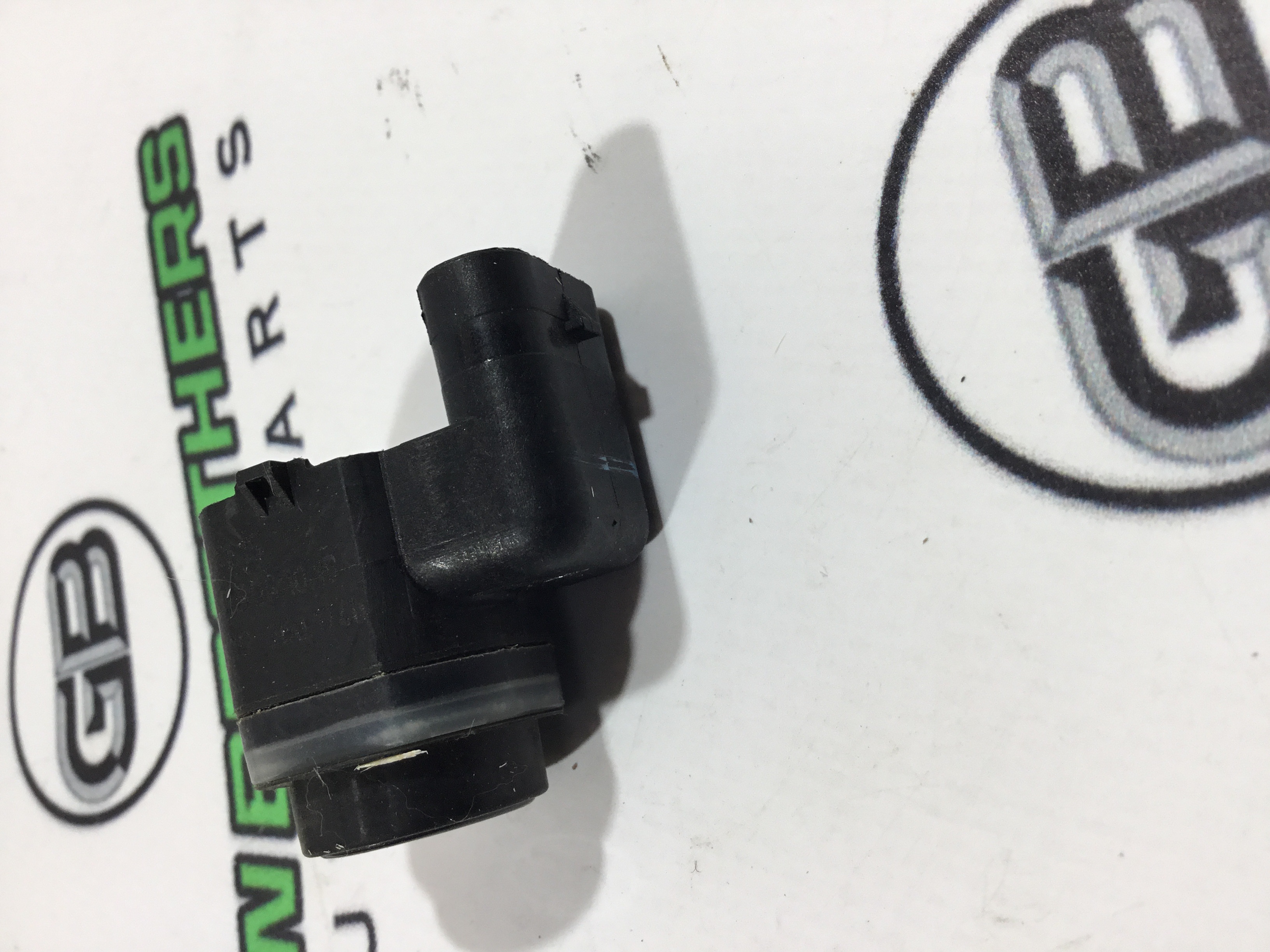 Парктронік, кріплення, корпус