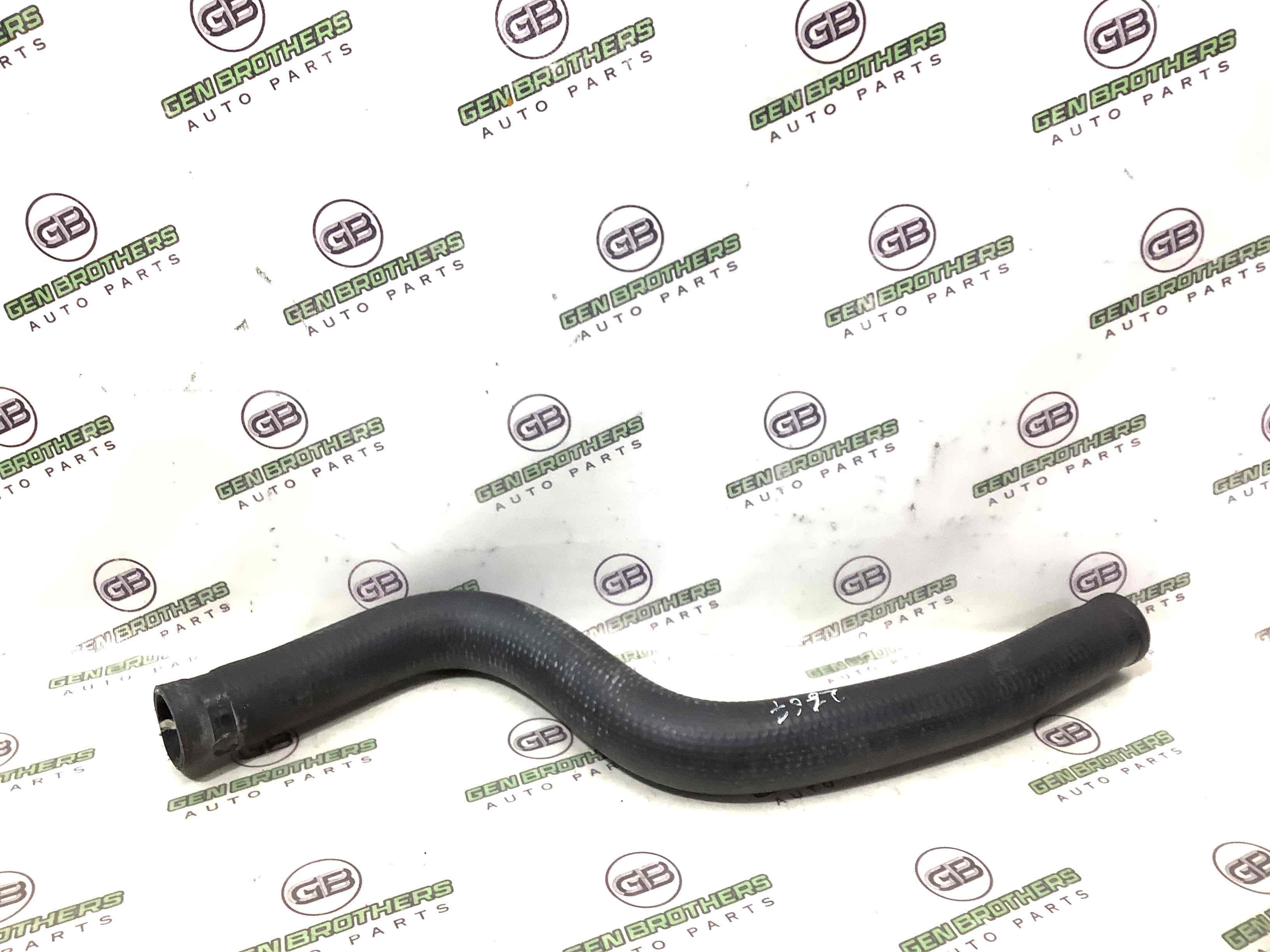 Патрубок радіаторів