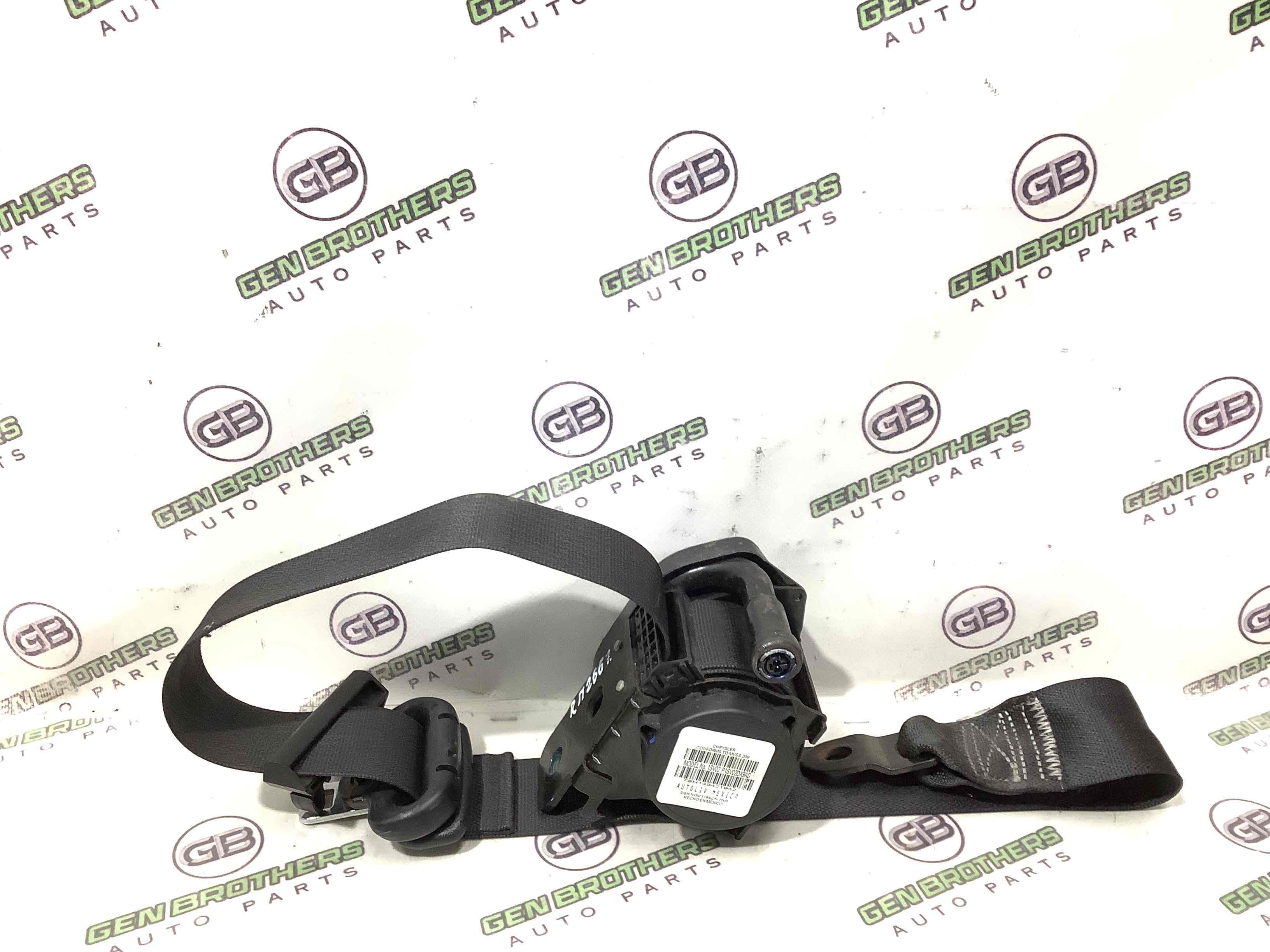 Ремень безопасности