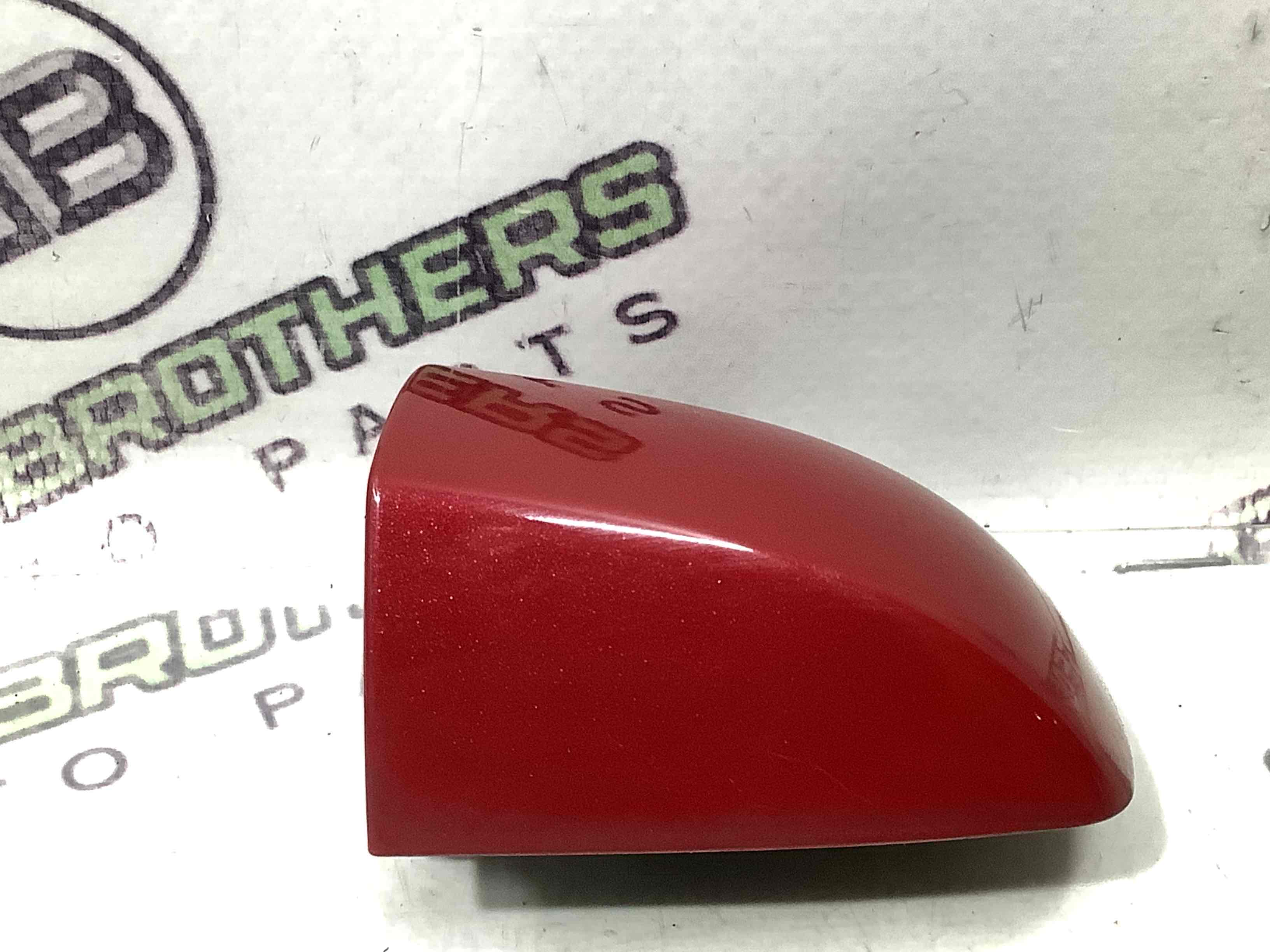 Заглушка ручки дверей