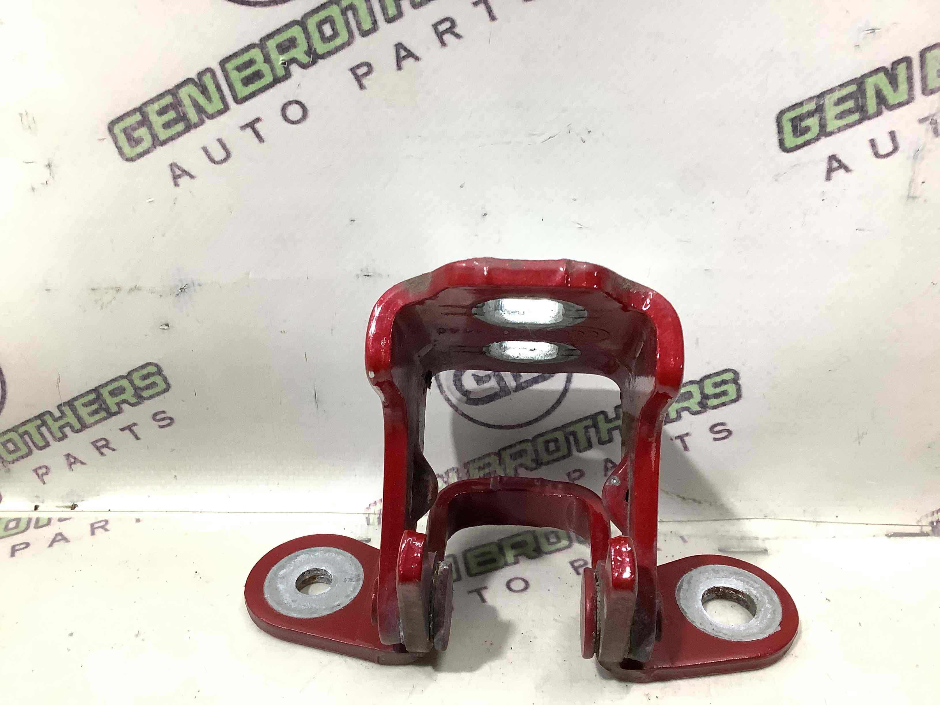 Петля двері, замок двері