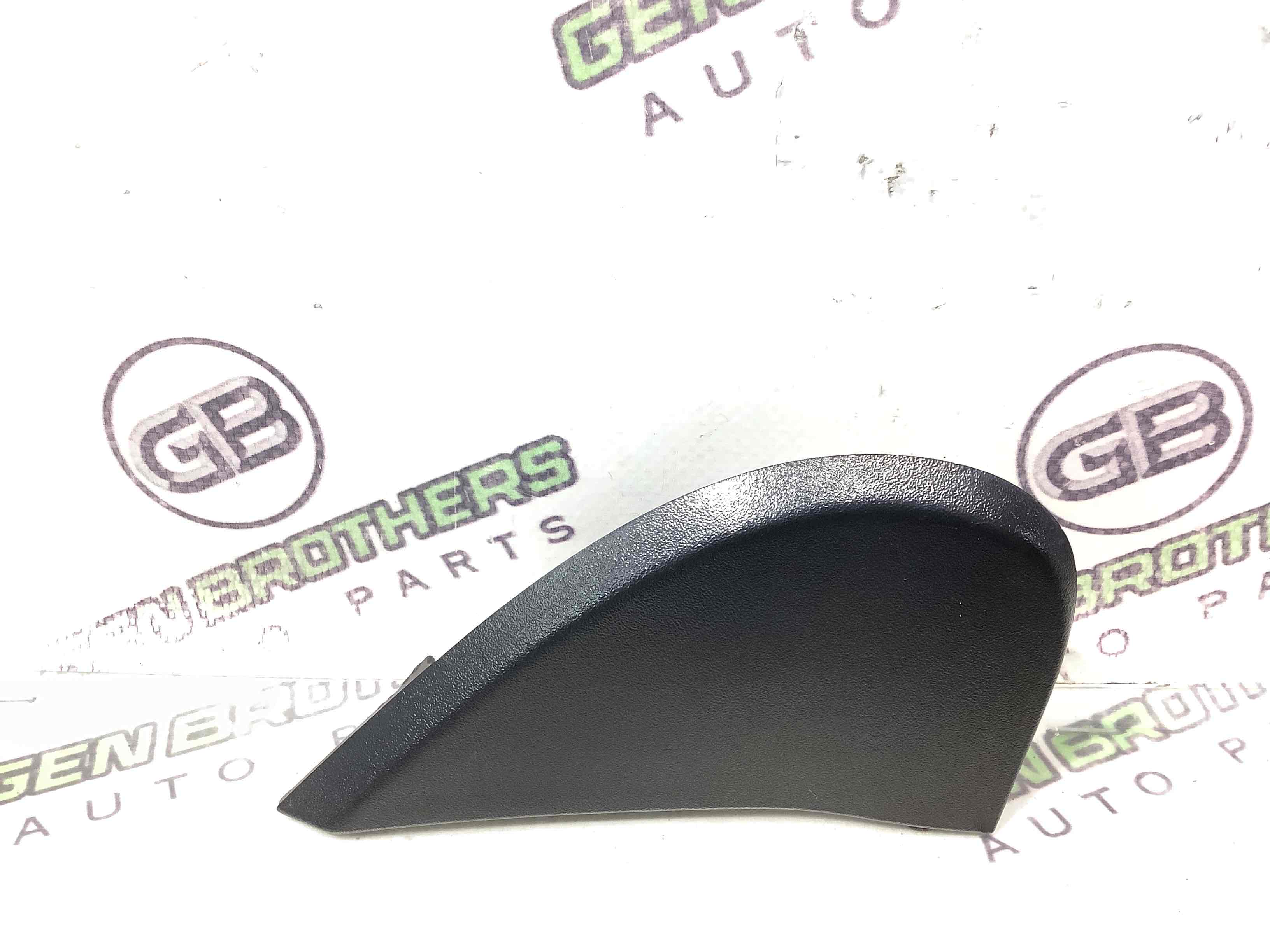 Молдинг крила, грати та зябра крила