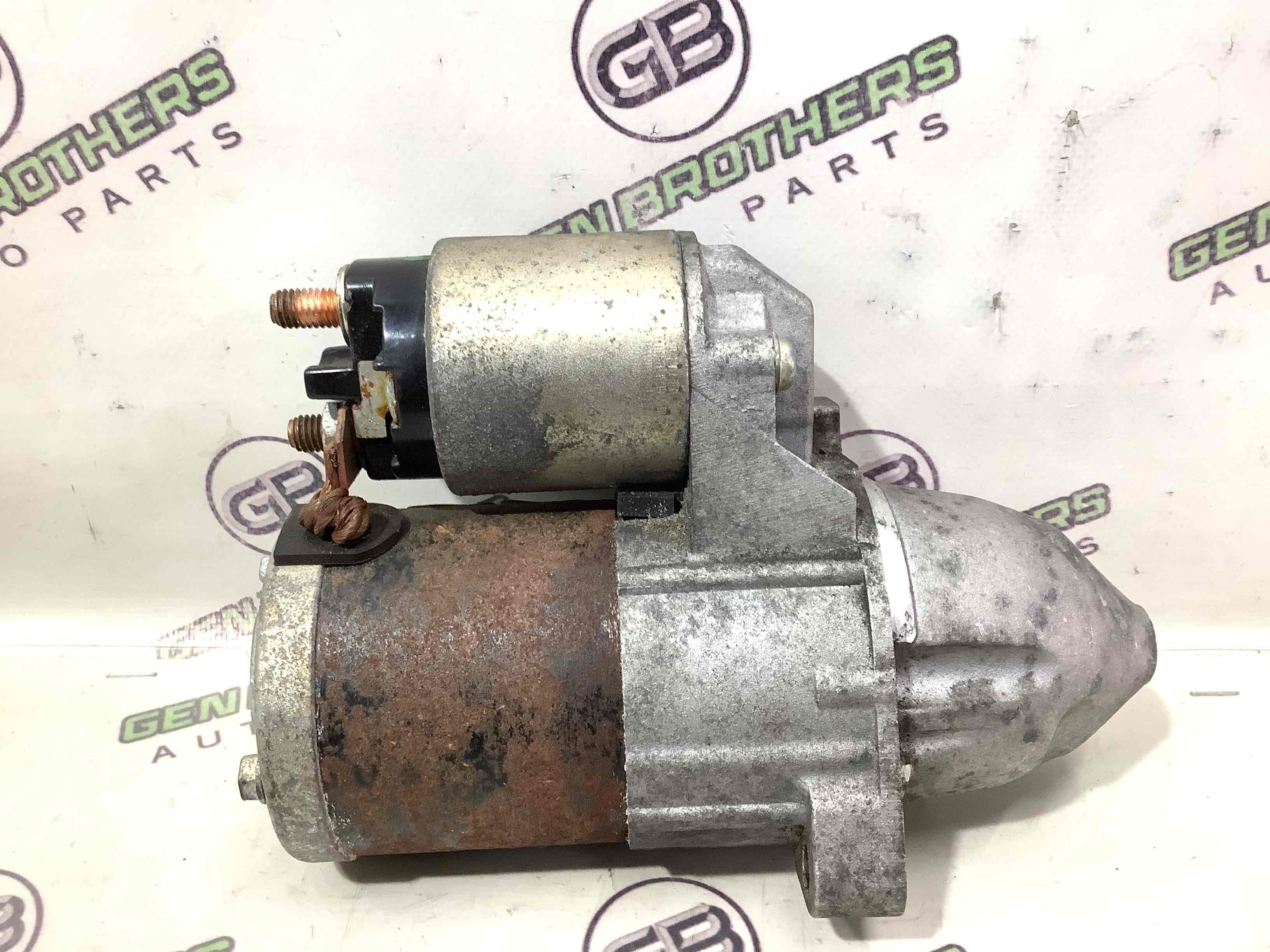 Стартер, кронштейн стартера