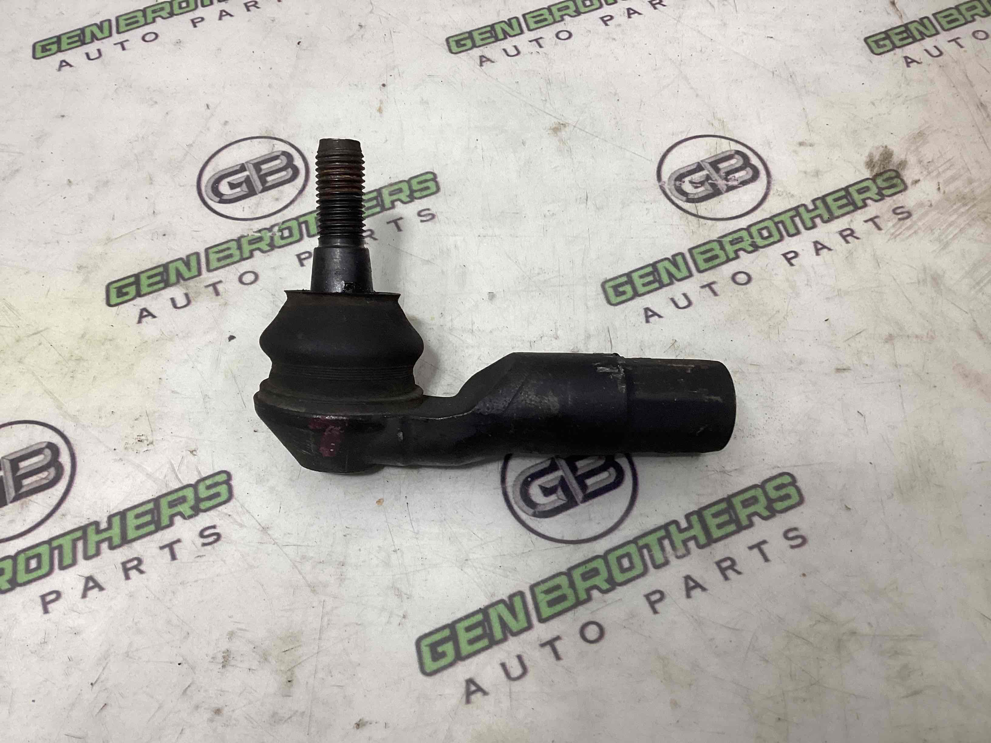 Тяга рульова, наконечник