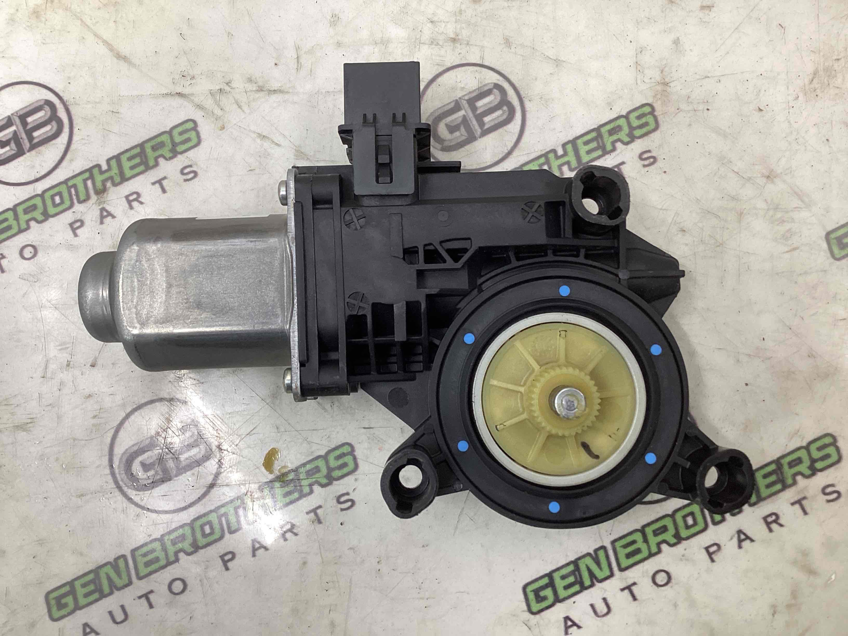 Моторчик склопідйомника