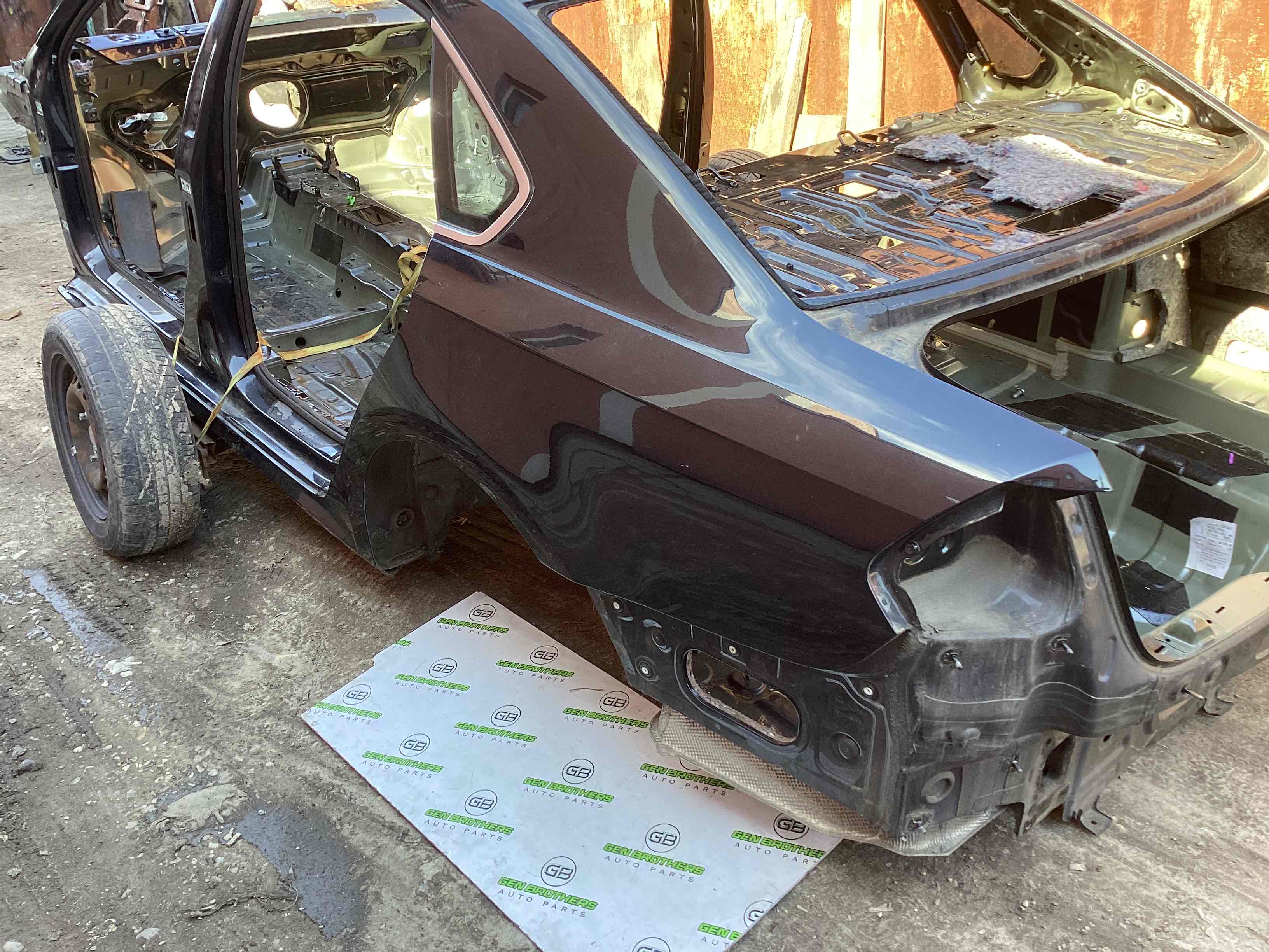 Чверть задня ліва