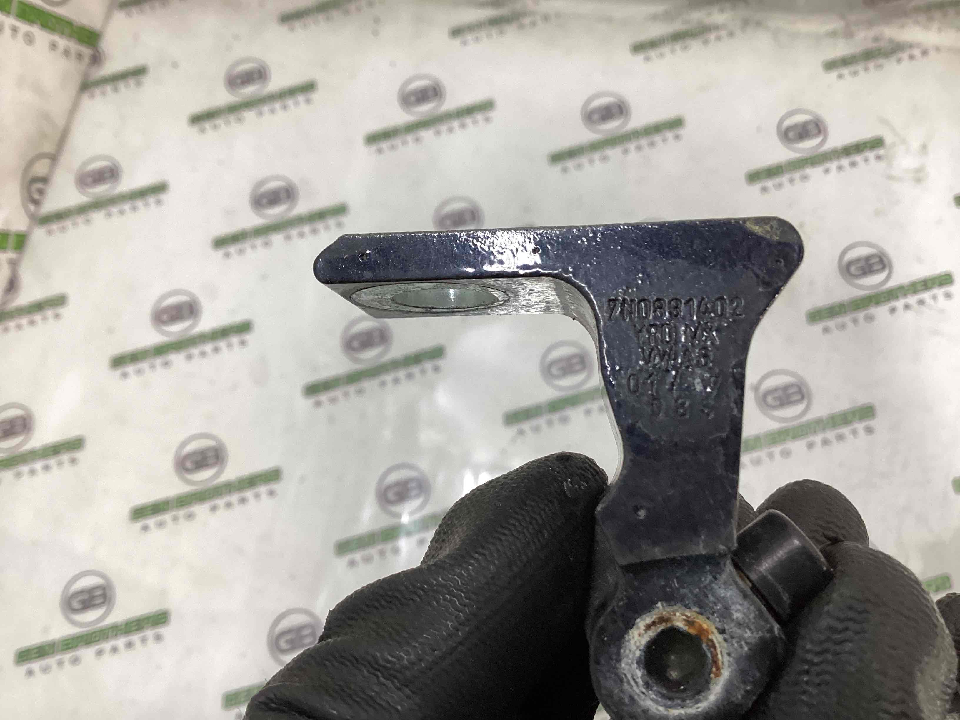 Петля двері, замок двері