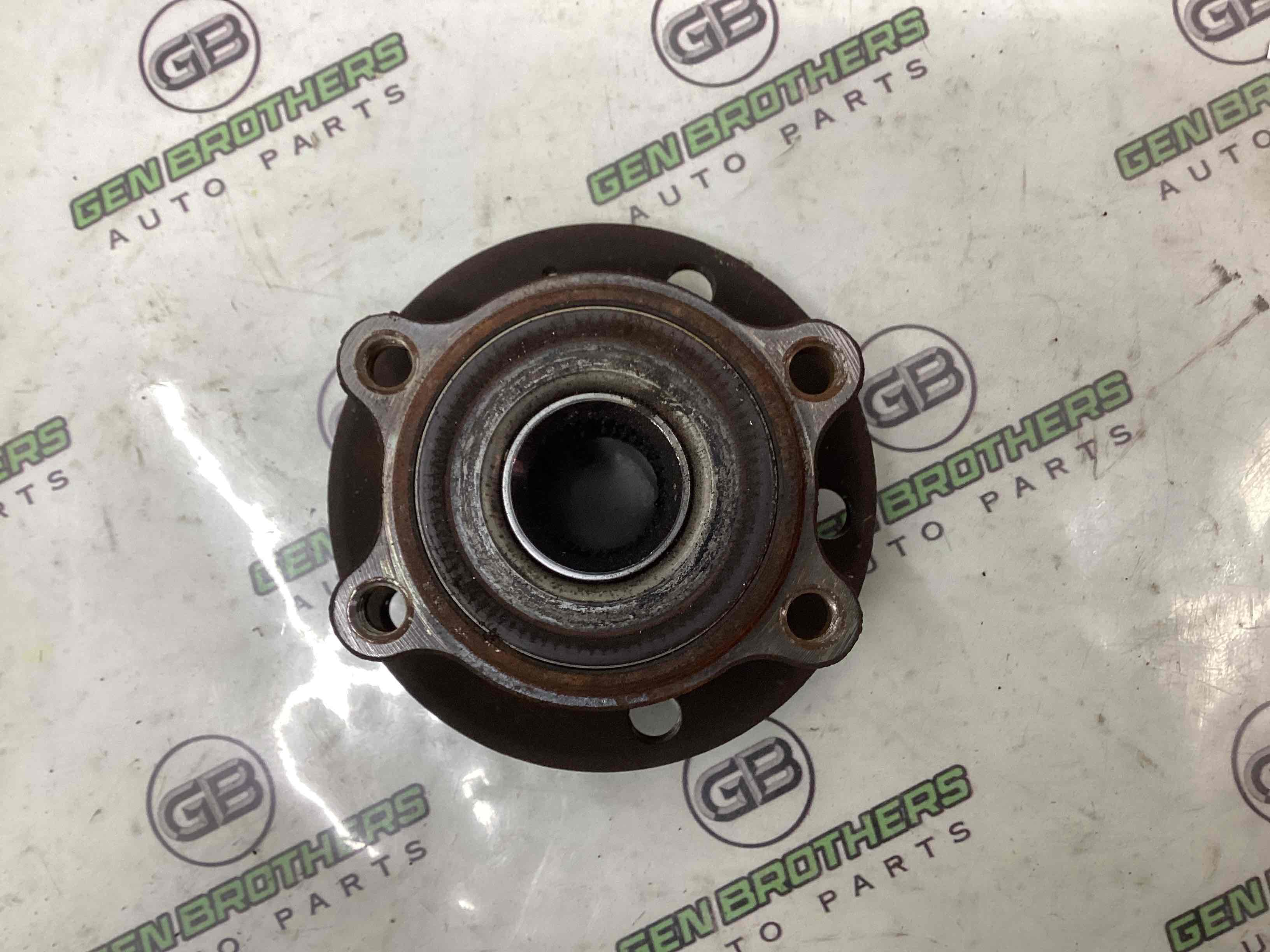 Ступиця передня