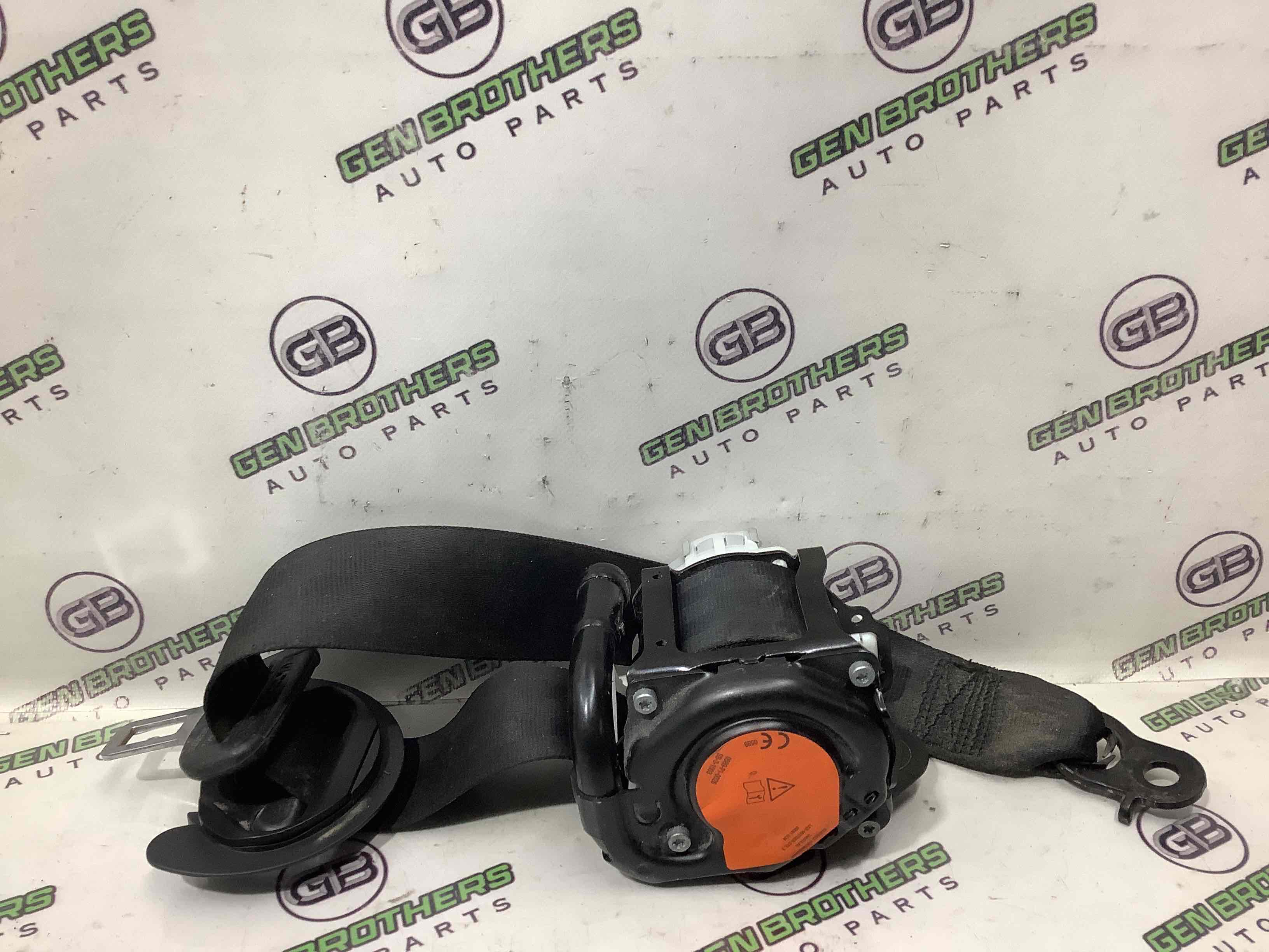 Ремінь безпеки