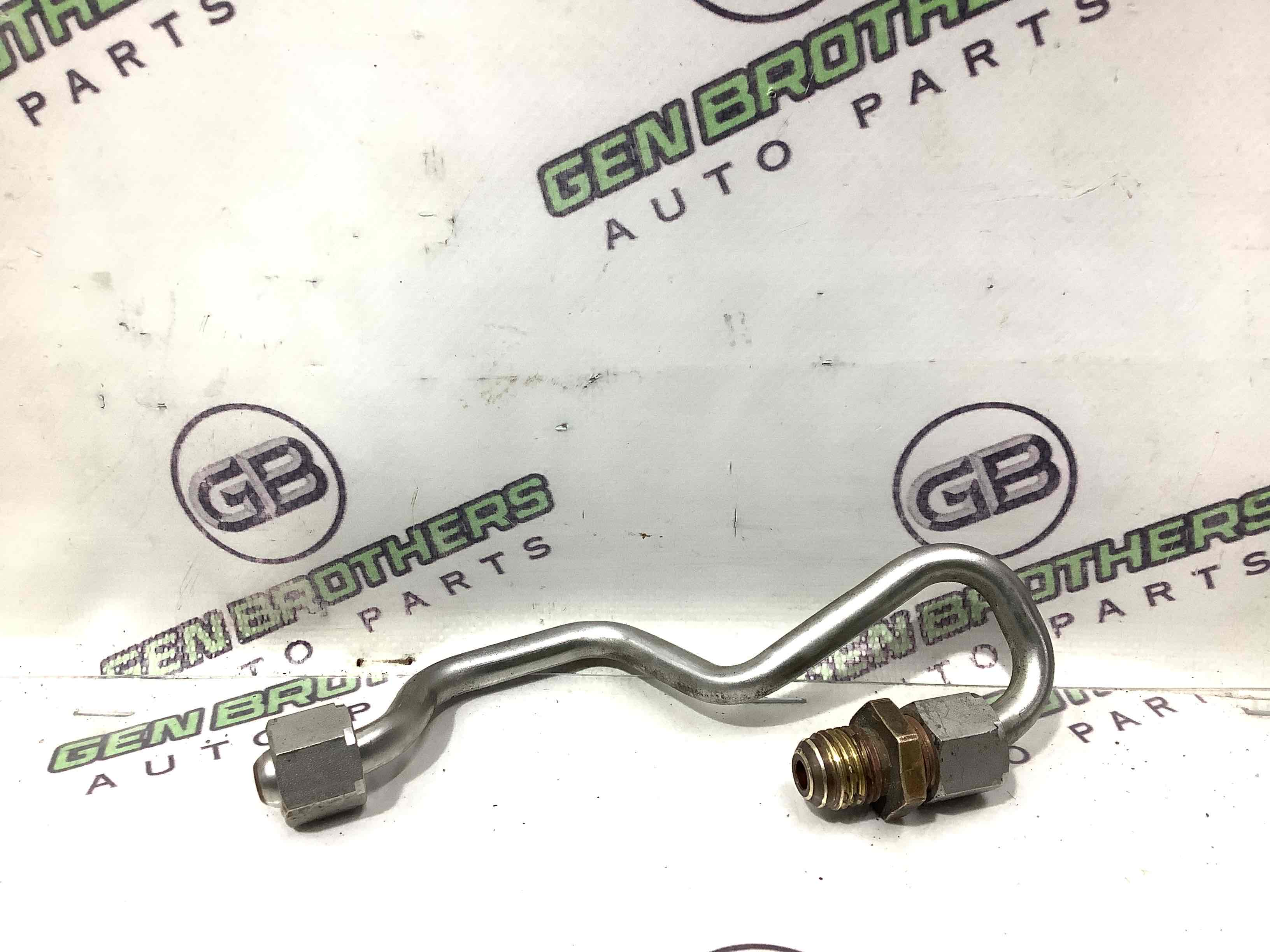 Трубка паливна