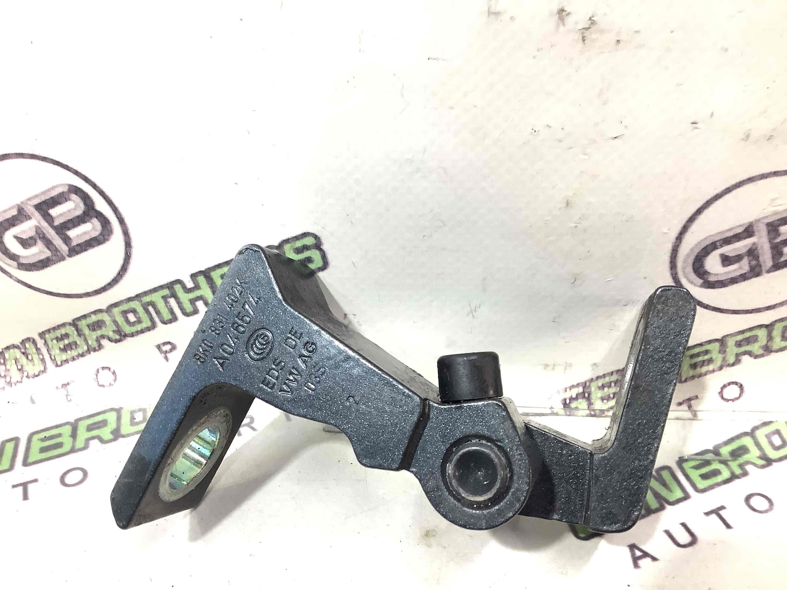 Петля двері, замок двері