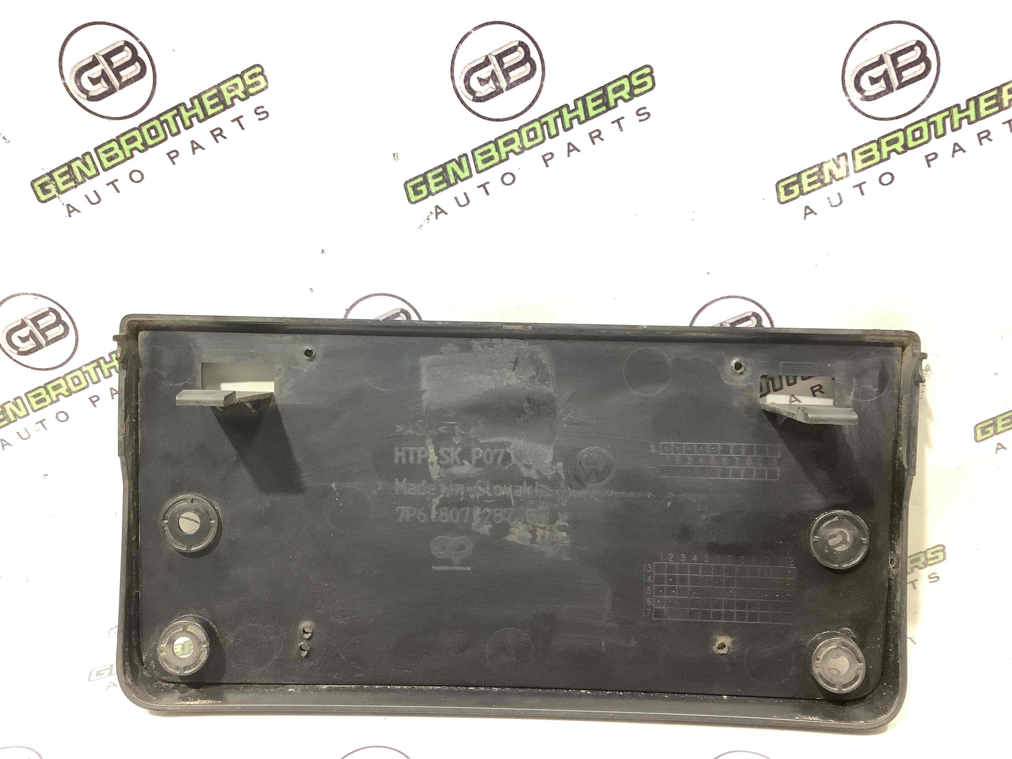 Накладка на бампер