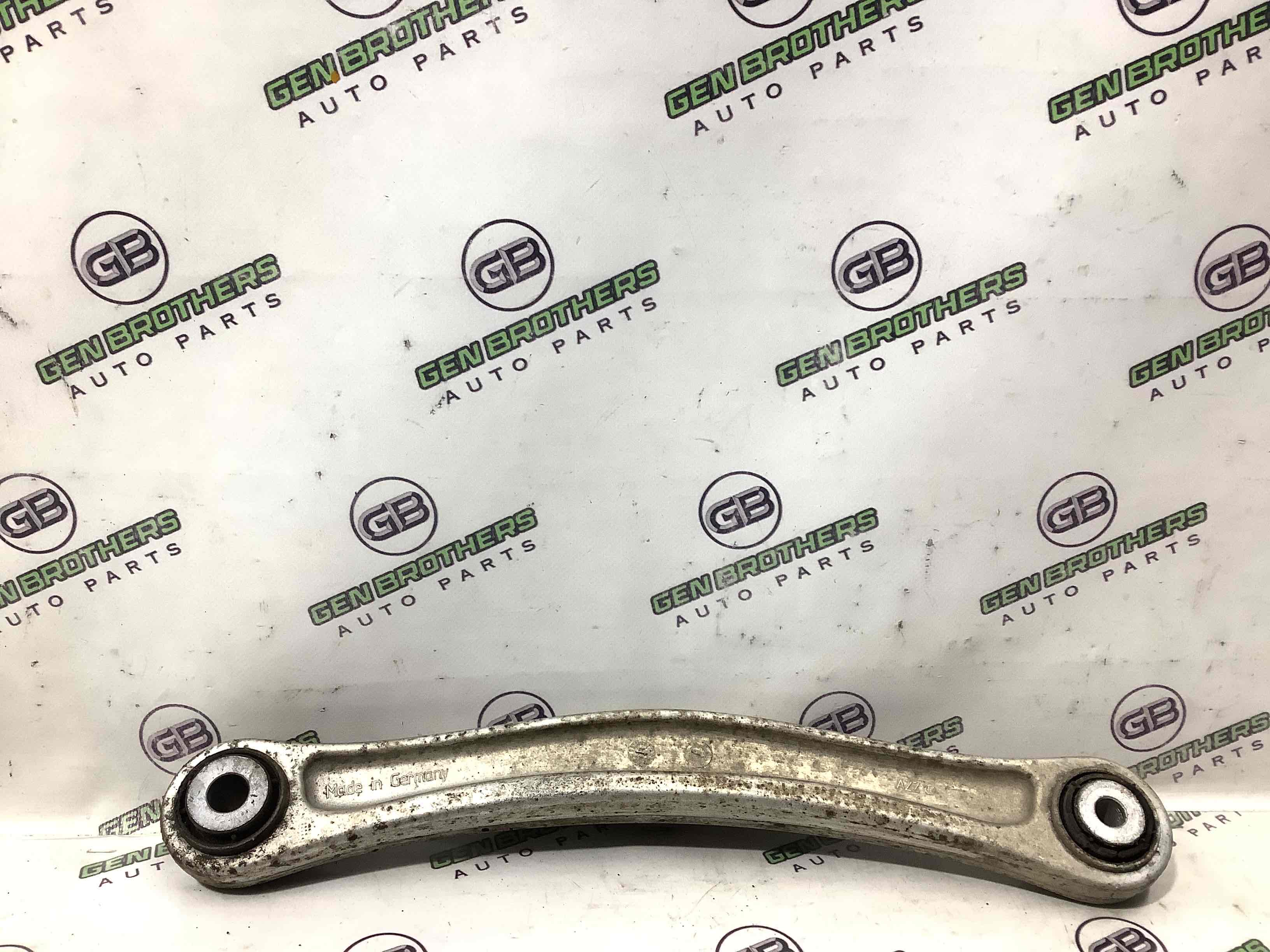 Важіль задній правий