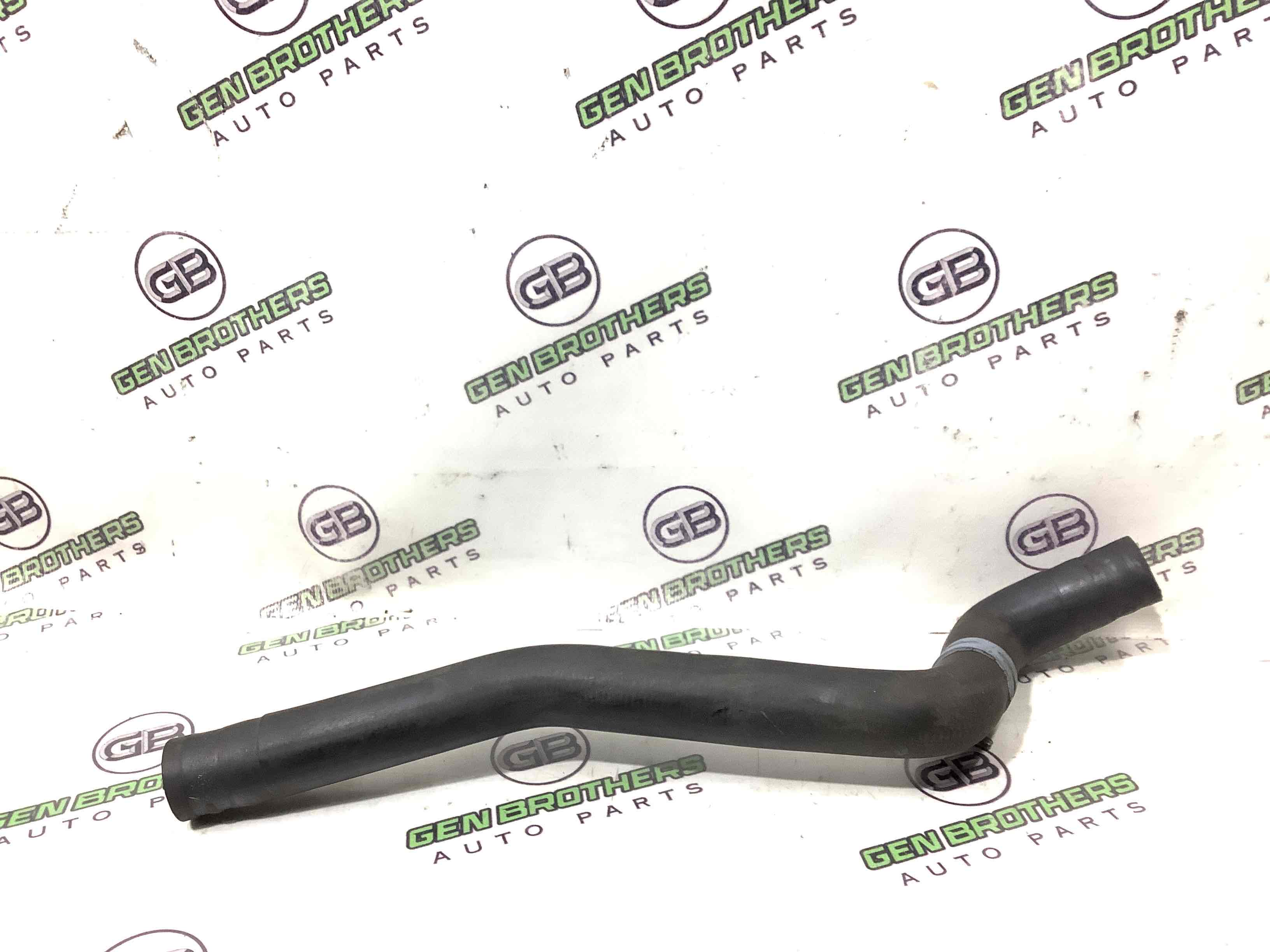 Патрубок трубопровід, шланг